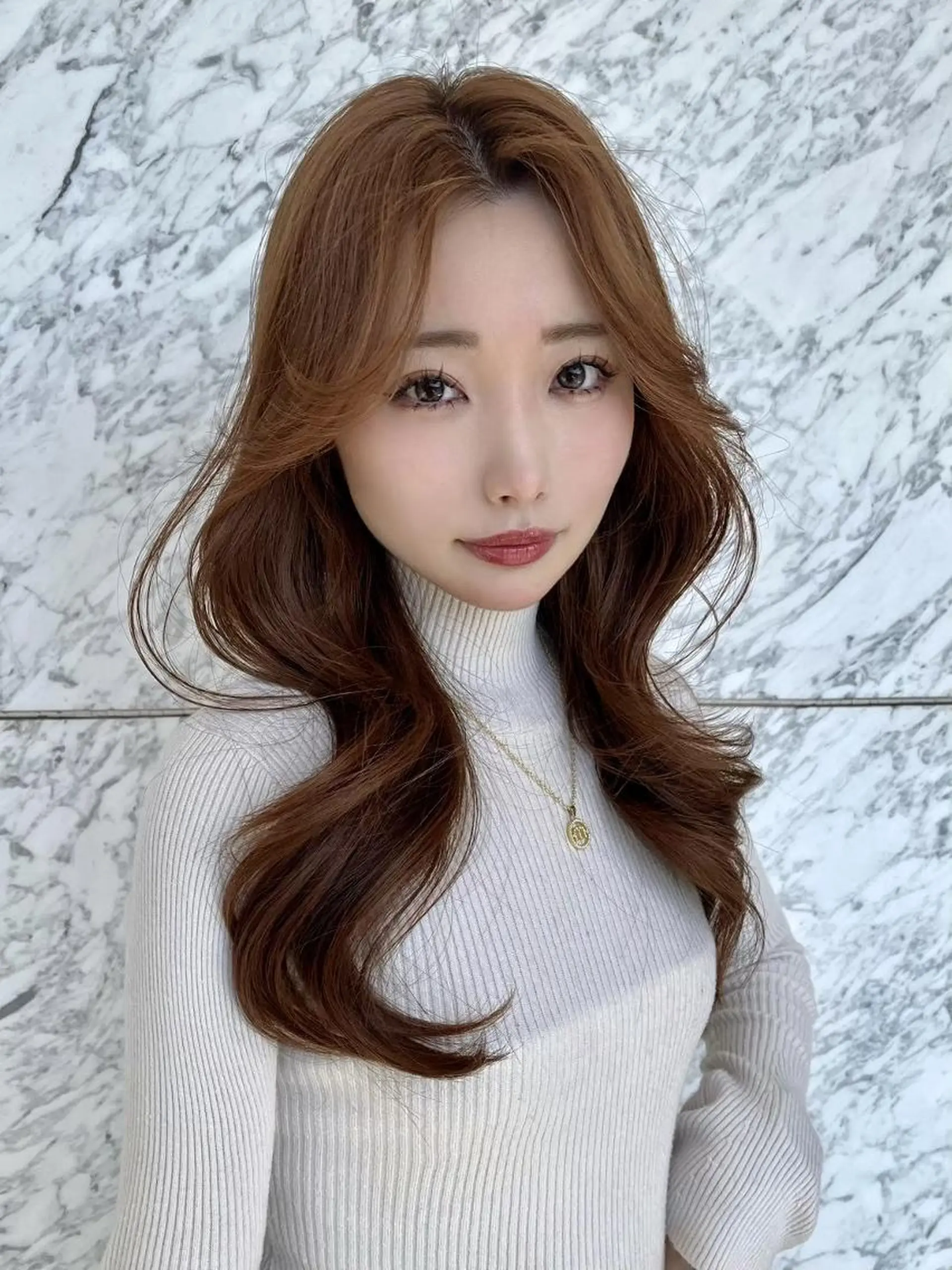 カラー トレンドワンホンヘア 🥀THREE横浜のヘアスタイル