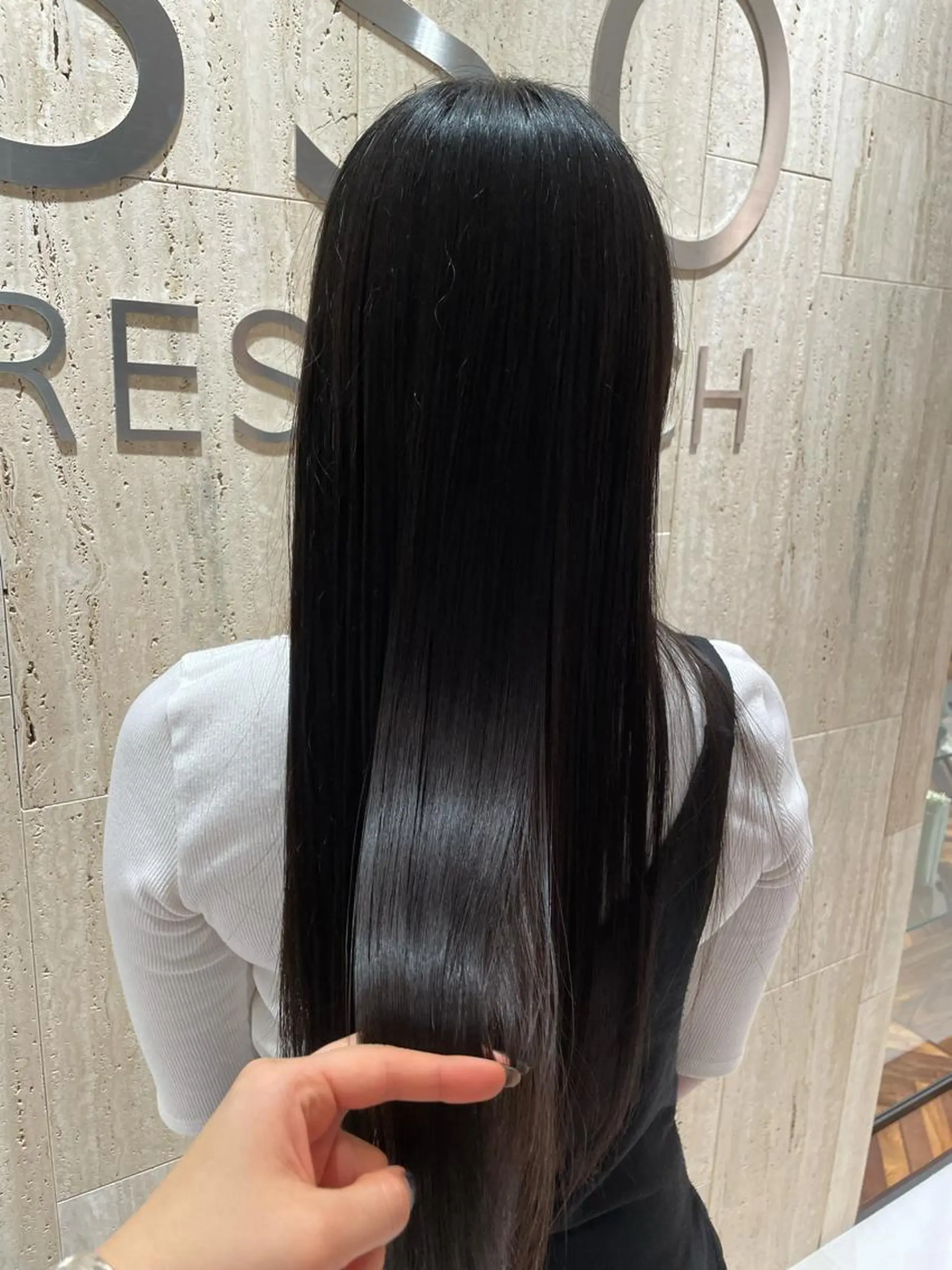 ロング 髪質改善 トリートメント 高橋 芽衣のヘアスタイル