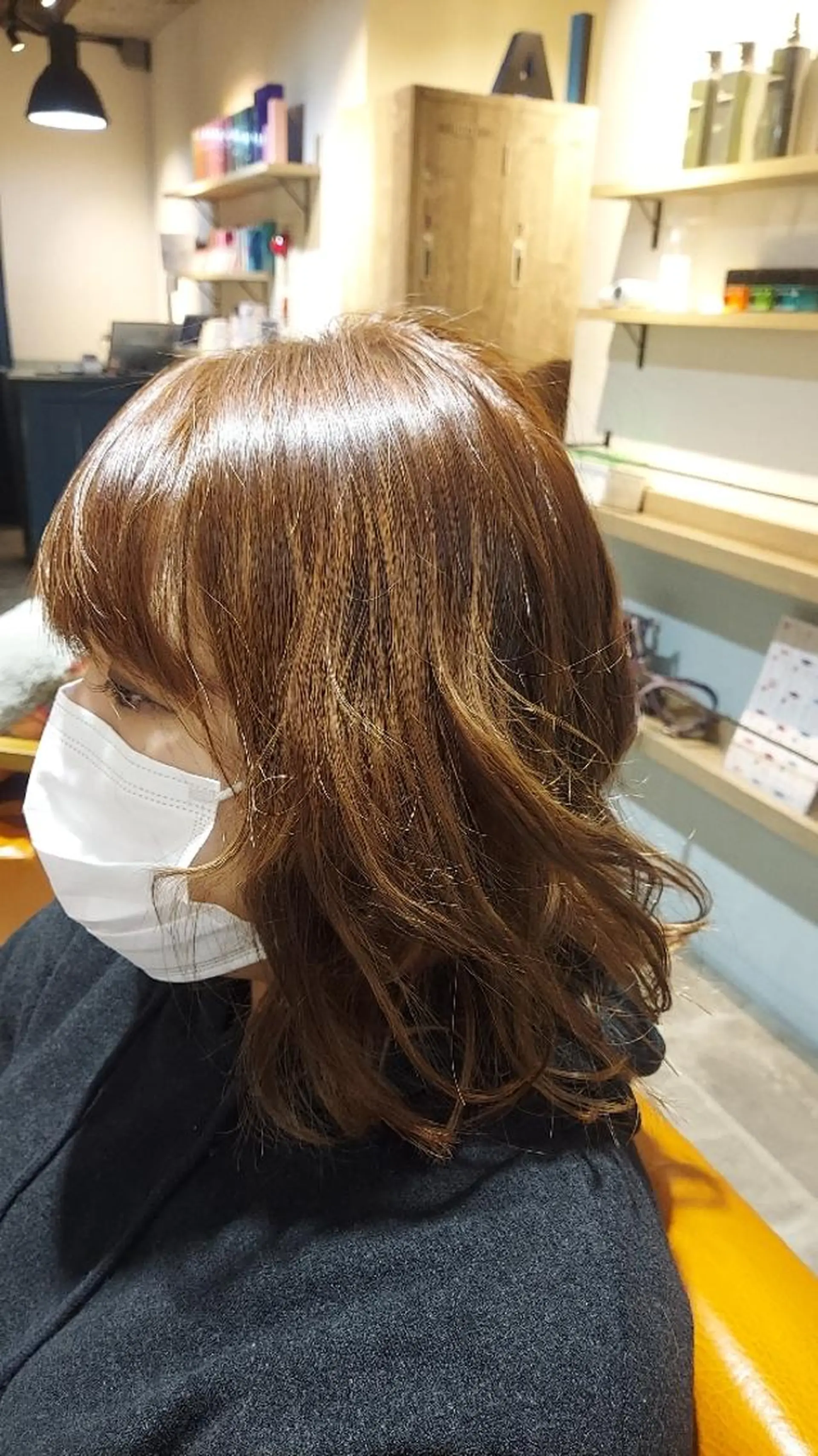 ミディアム ミルクティーブラウン Agu hair topaz いわき植田店所属・髪質改善 Daikiのヘアスタイル