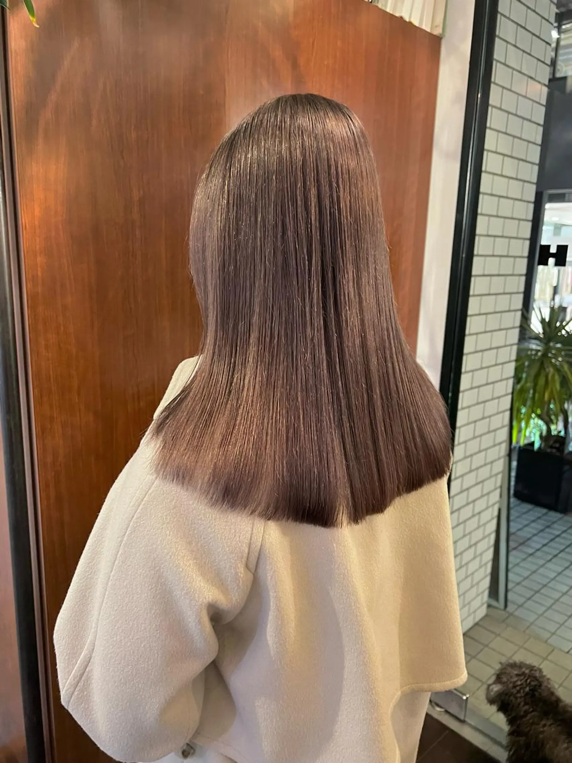 ロング カラー ブリーチ ケアブリーチ デザインカラー グレージュ カット ヘアカラー トリートメント 柔らかブラウン/顔周 りレイヤー♡ユウシのヘアスタイル