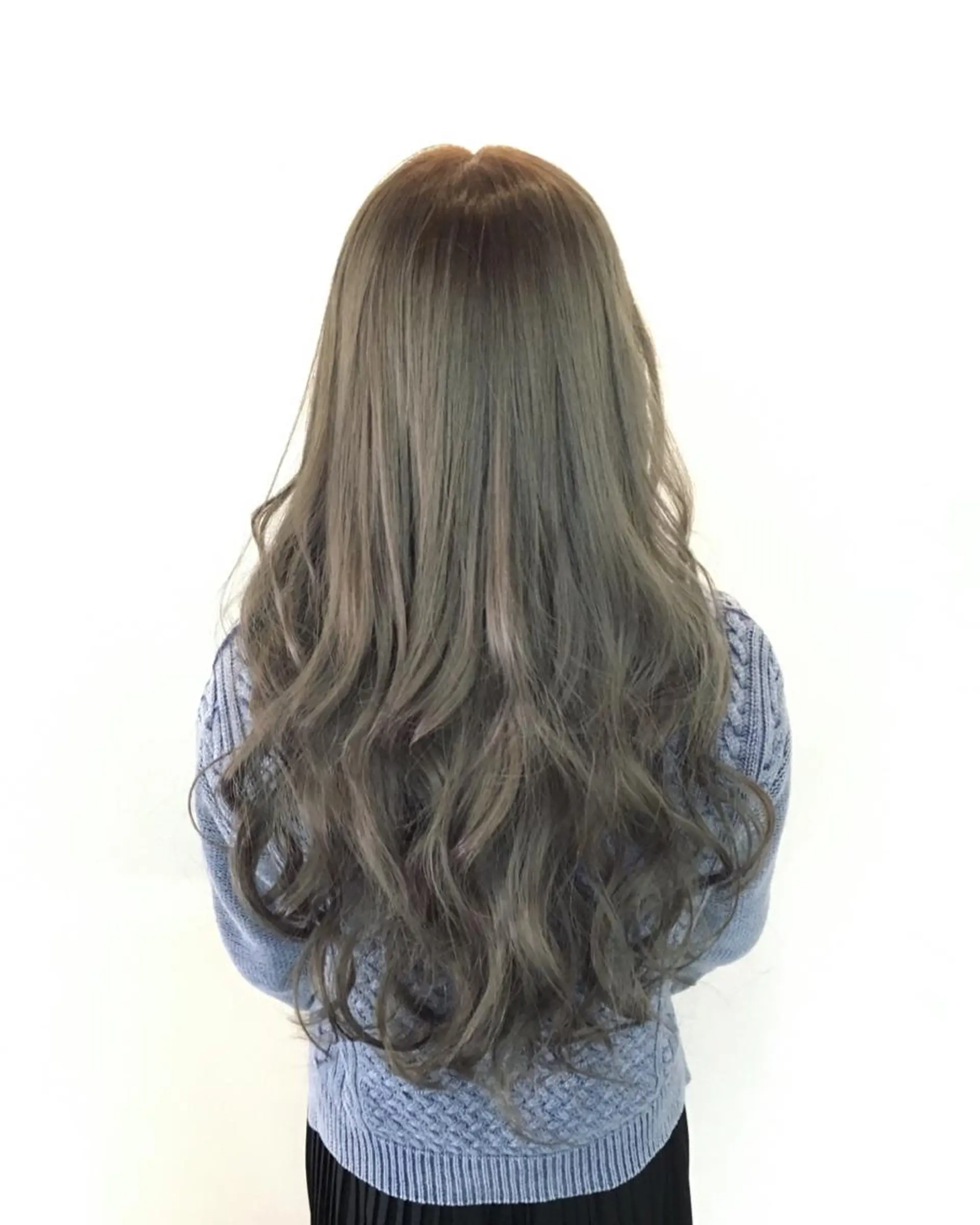 ロング カラー ヘアアレンジ SHEDEL TOKYO所属・今岡 勇人のヘアスタイル