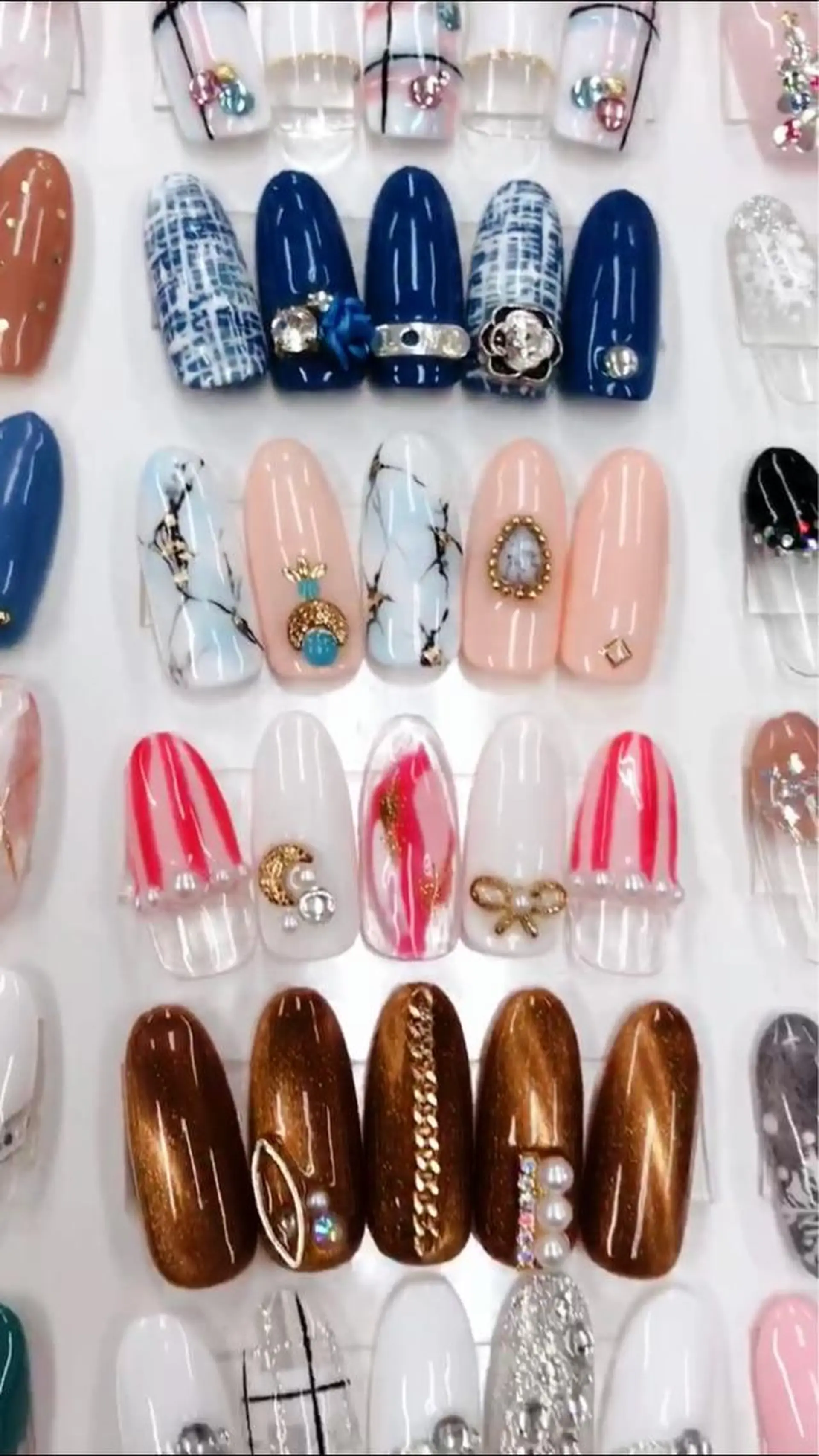 ネイル you美ネイル所属・小林 加奈のネイルデザイン