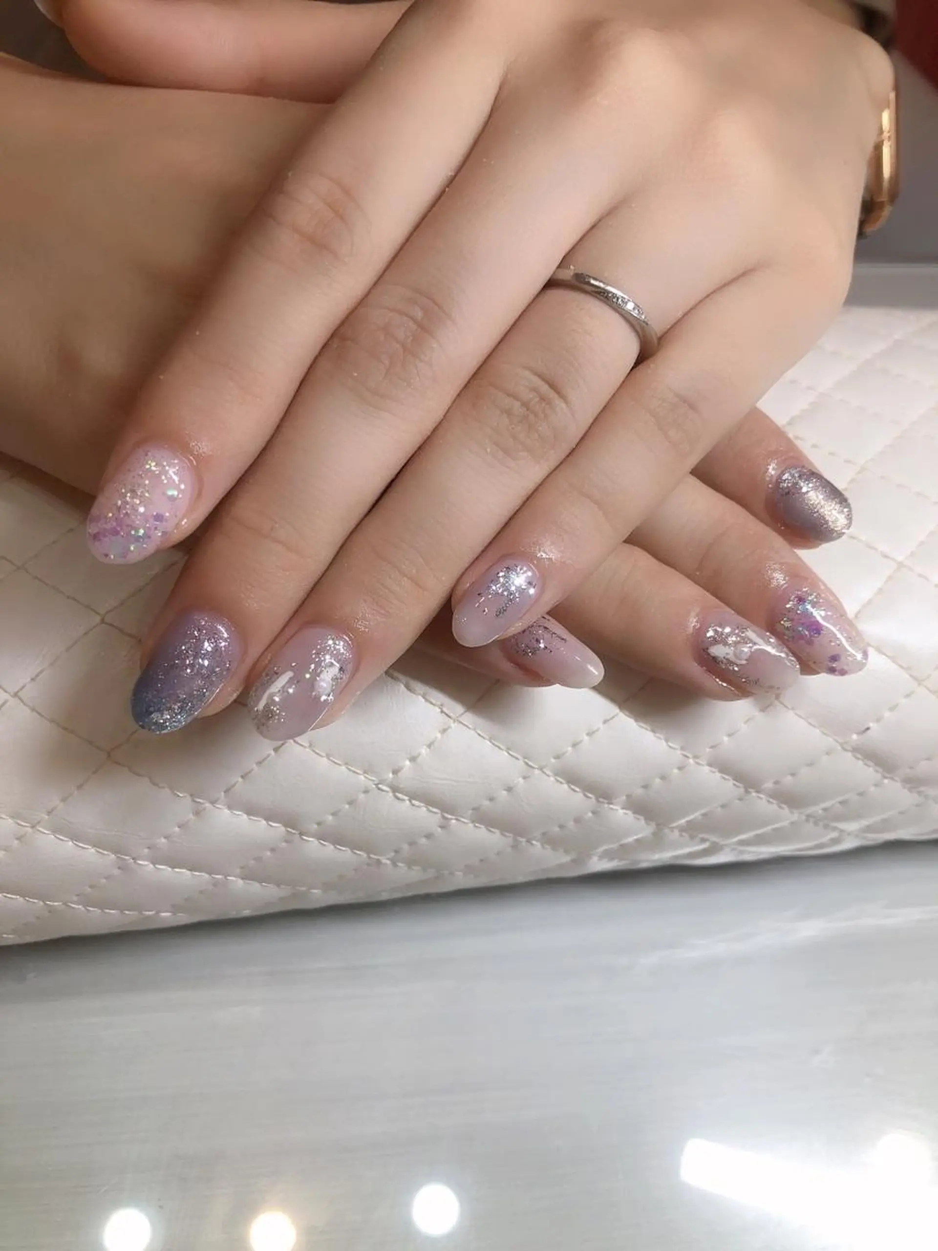 ネイル アイブロウ シンプルネイル GEM所属・Gem  the beauty玲衣のネイルデザイン