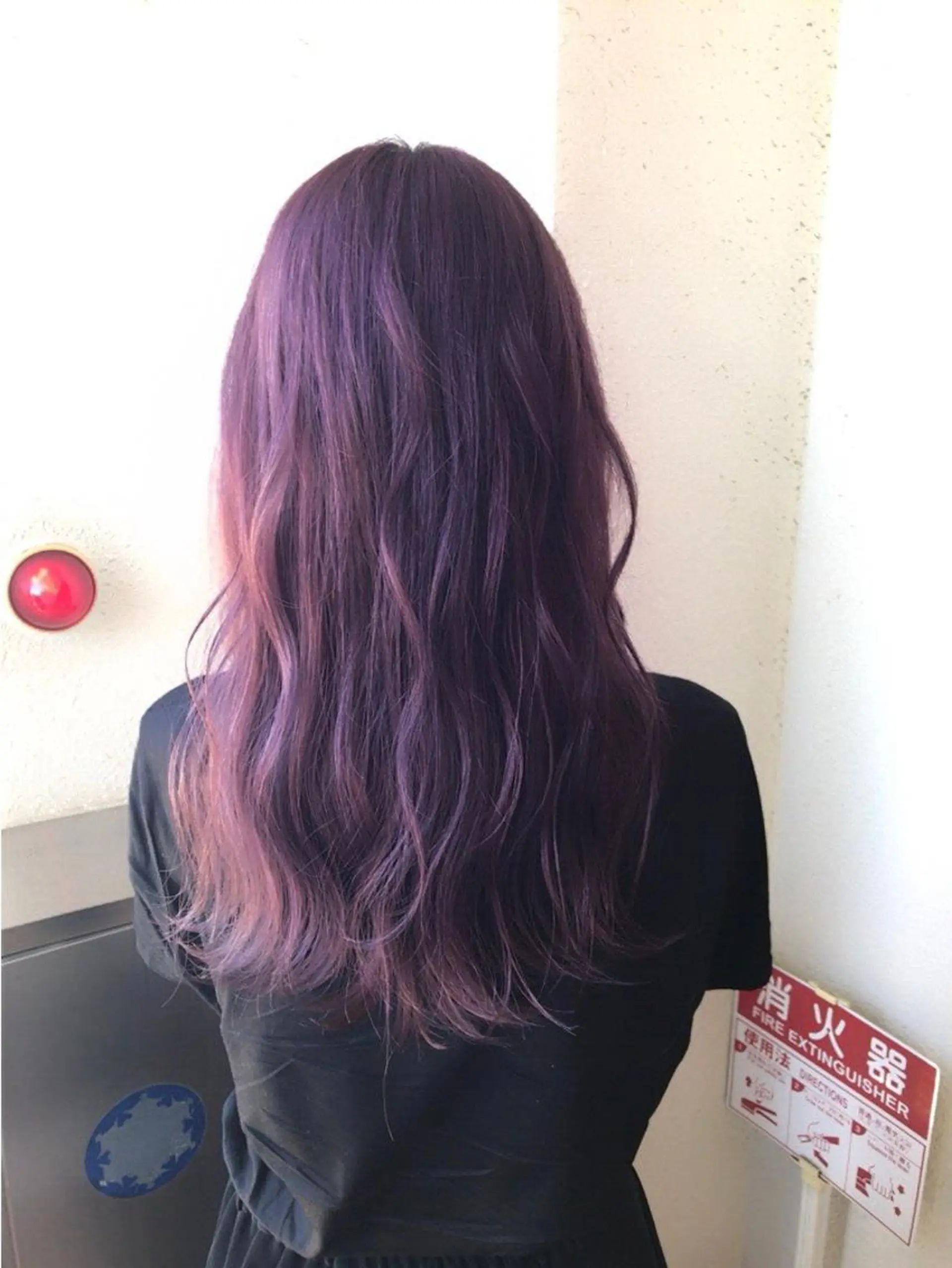 ロング カラー ヘアアレンジ ラベンダーカラー メンズハイトーン メンズバレイヤージュのヘアスタイル