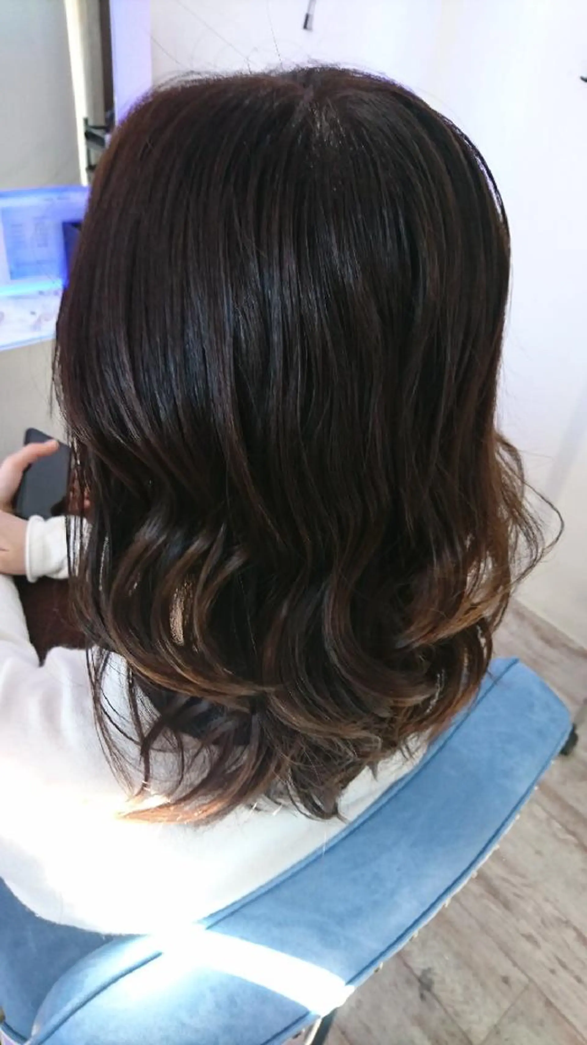 セミロング カラー 中嶌 健一のヘアスタイル