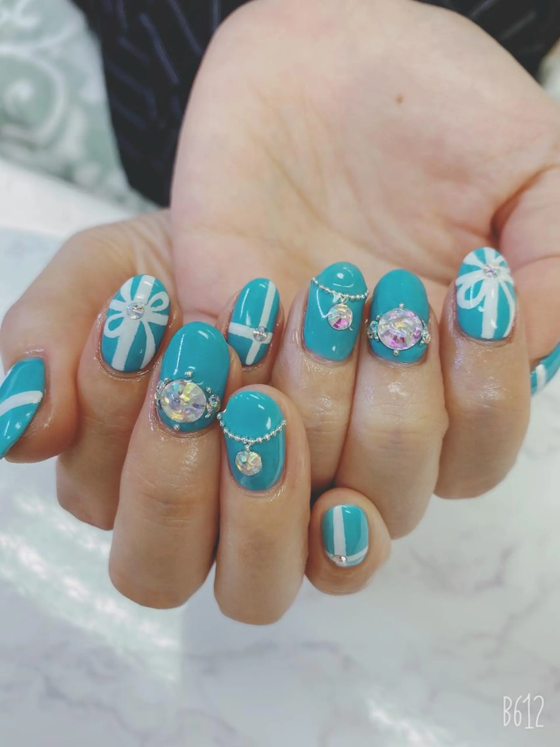 ショート ハンドネイル JNA認定講師🌸 RIEのネイルデザイン