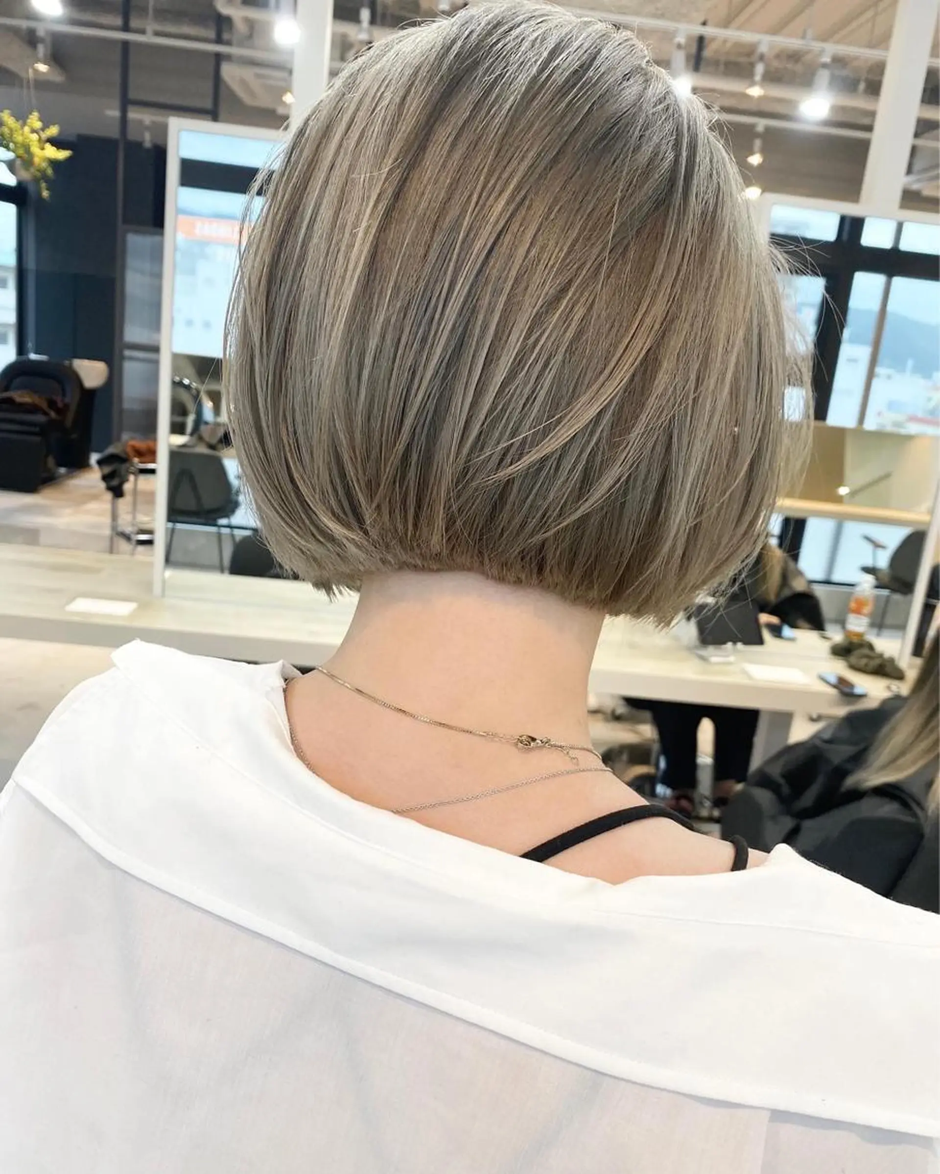 ショート カラー パーマ ヘアアレンジ ネイル マツエク・マツパ アイブロウ 眉カラー ヘアカラー トリートメント 井上 一平のヘアスタイル