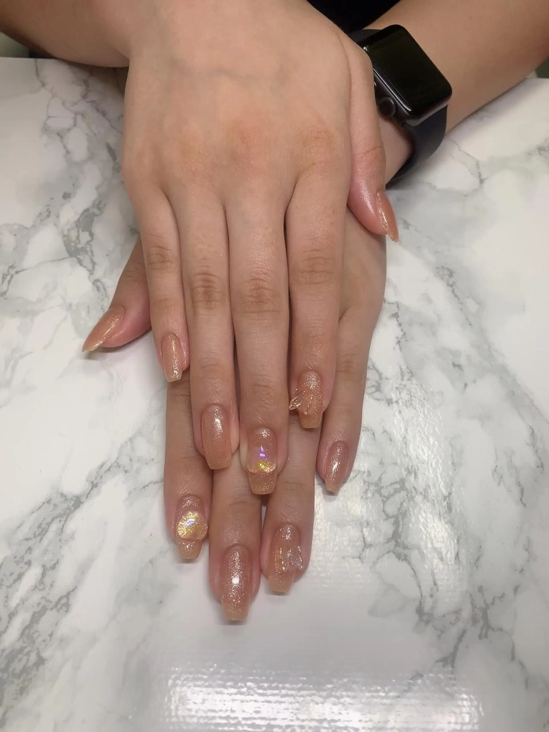 ネイル はな💎ネイル ワンホン、長さ出しのネイルデザイン