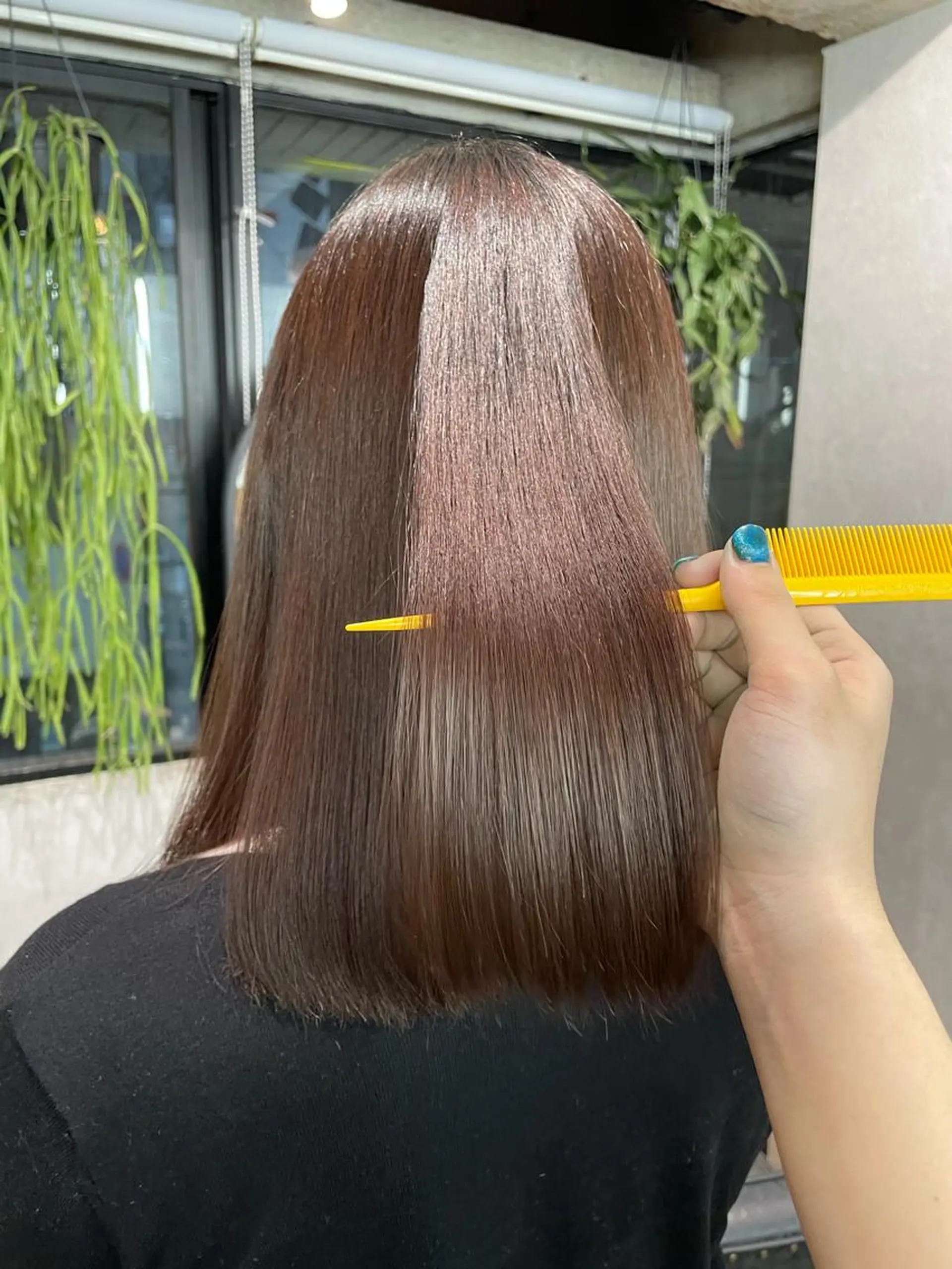 セミロング カラー ブラウンカラー ヘアカラー ナチュラル透明感🌱 小山美樹子のヘアスタイル