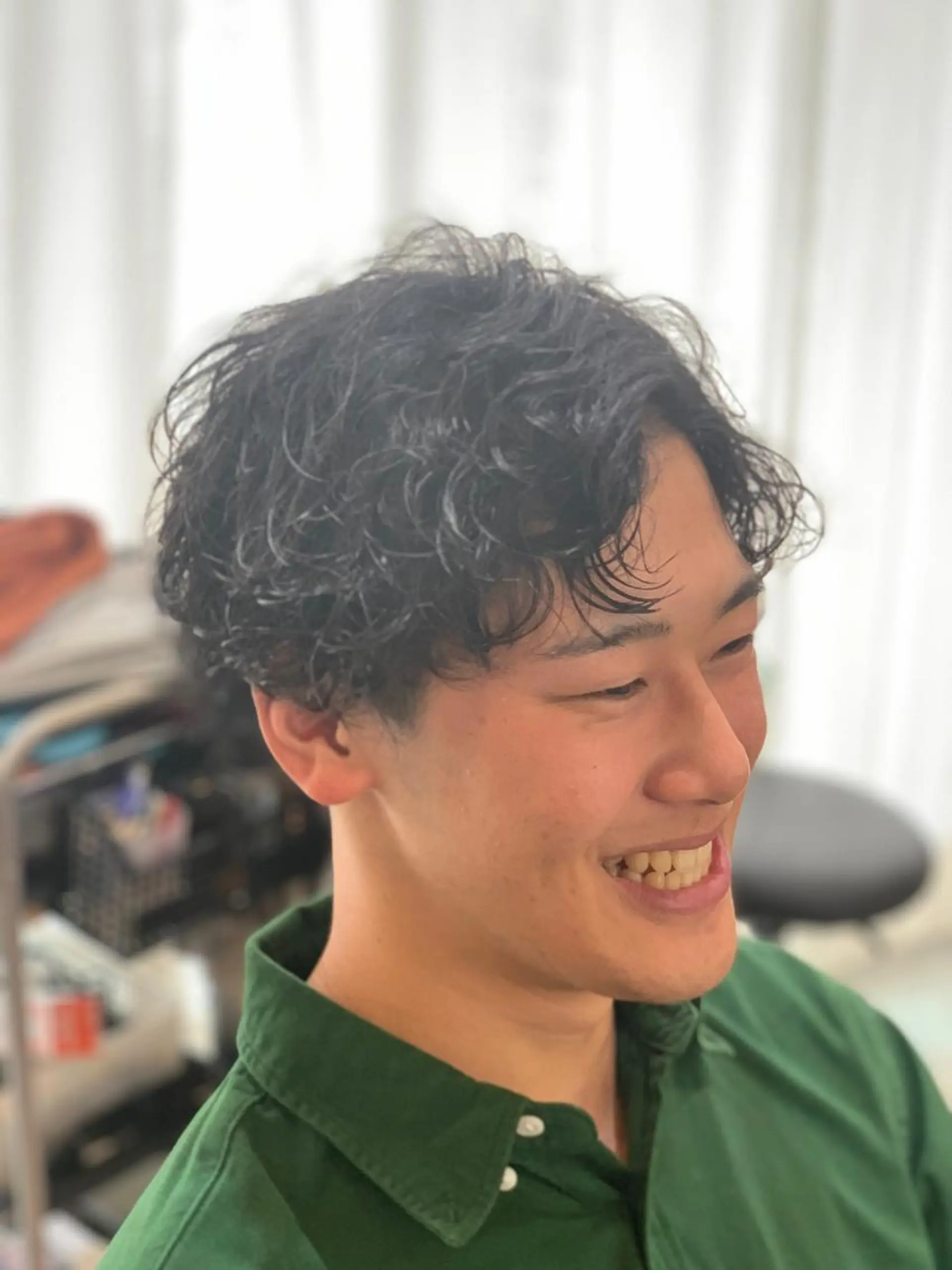 ショート パーマ メンズ メンズパーマ 波巻きパーマ スパイラルパーマ カット パーマ CECIL hair なんば店所属・メンズパーマ 艶髪☆店長☆有馬のヘアスタイル