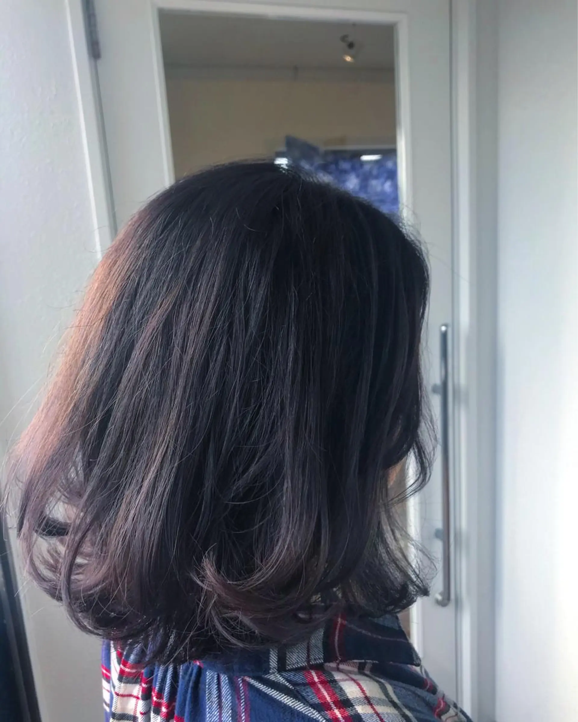 セミロング カラー アッシュ グラデーションカラー ラベンダーカラー ラベンダーアッシュ 大嶋 宏隆のヘアスタイル