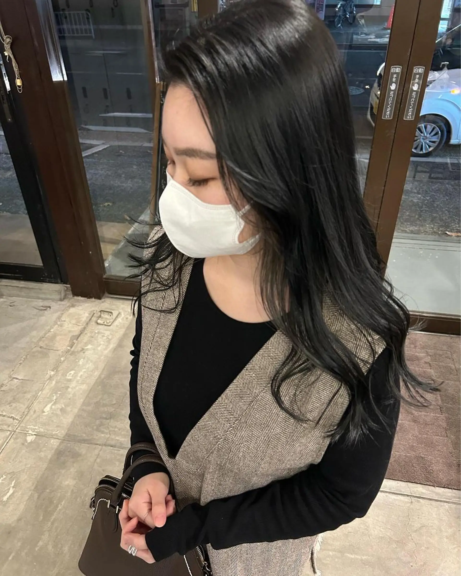 カラー AGREE Momokaのヘアスタイル