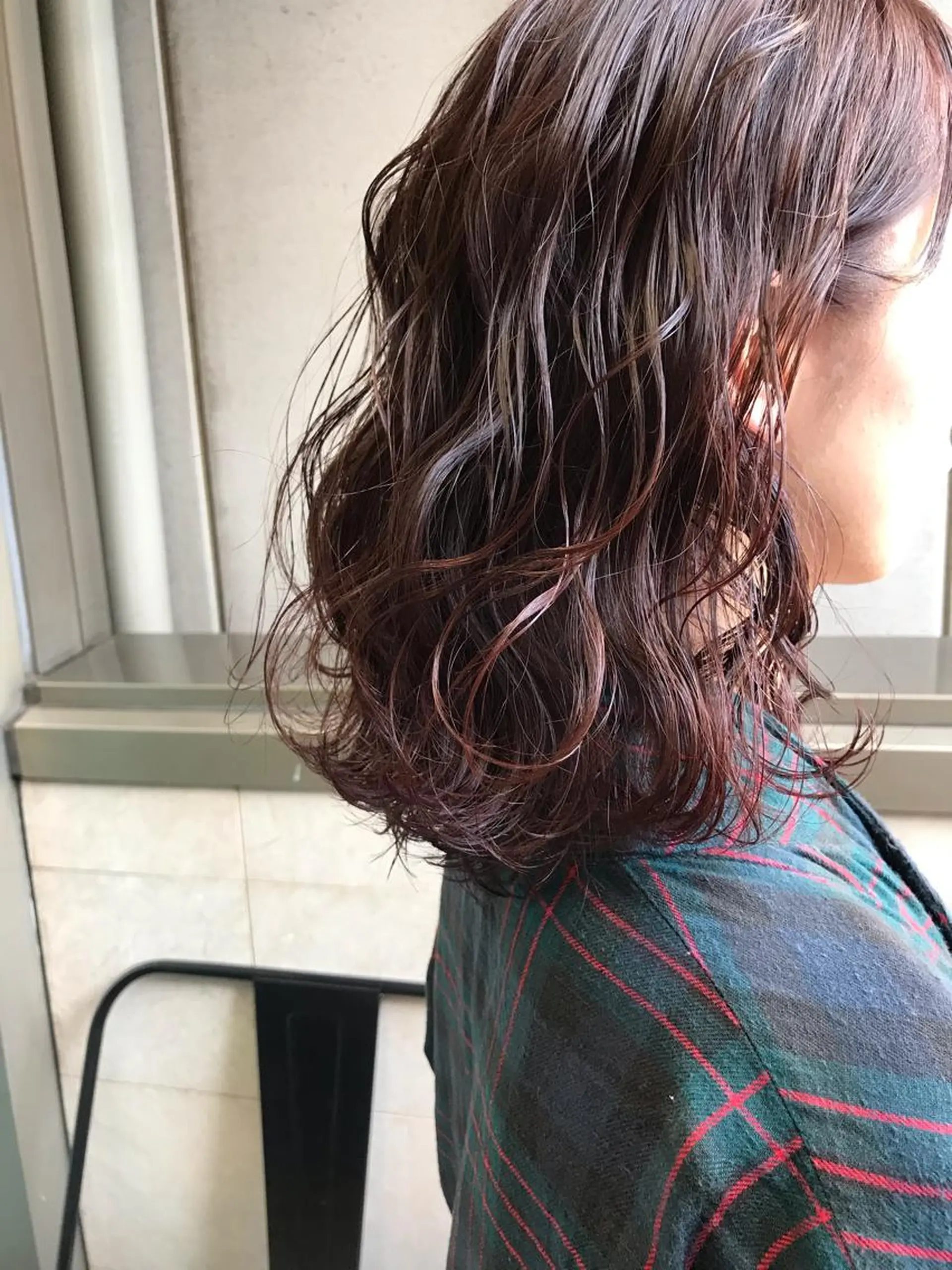 ミディアム DopeLIT モデル募集中のヘアスタイル