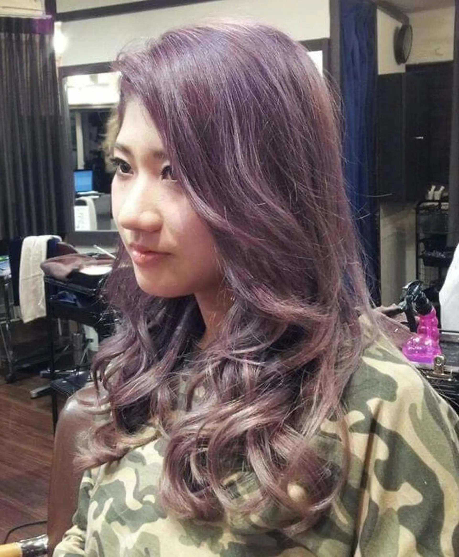 ミディアム セミロング ロング カラー グラデーションカラー バイオレットカラー 100%髪質改善特化 TRUNSのヘアスタイル