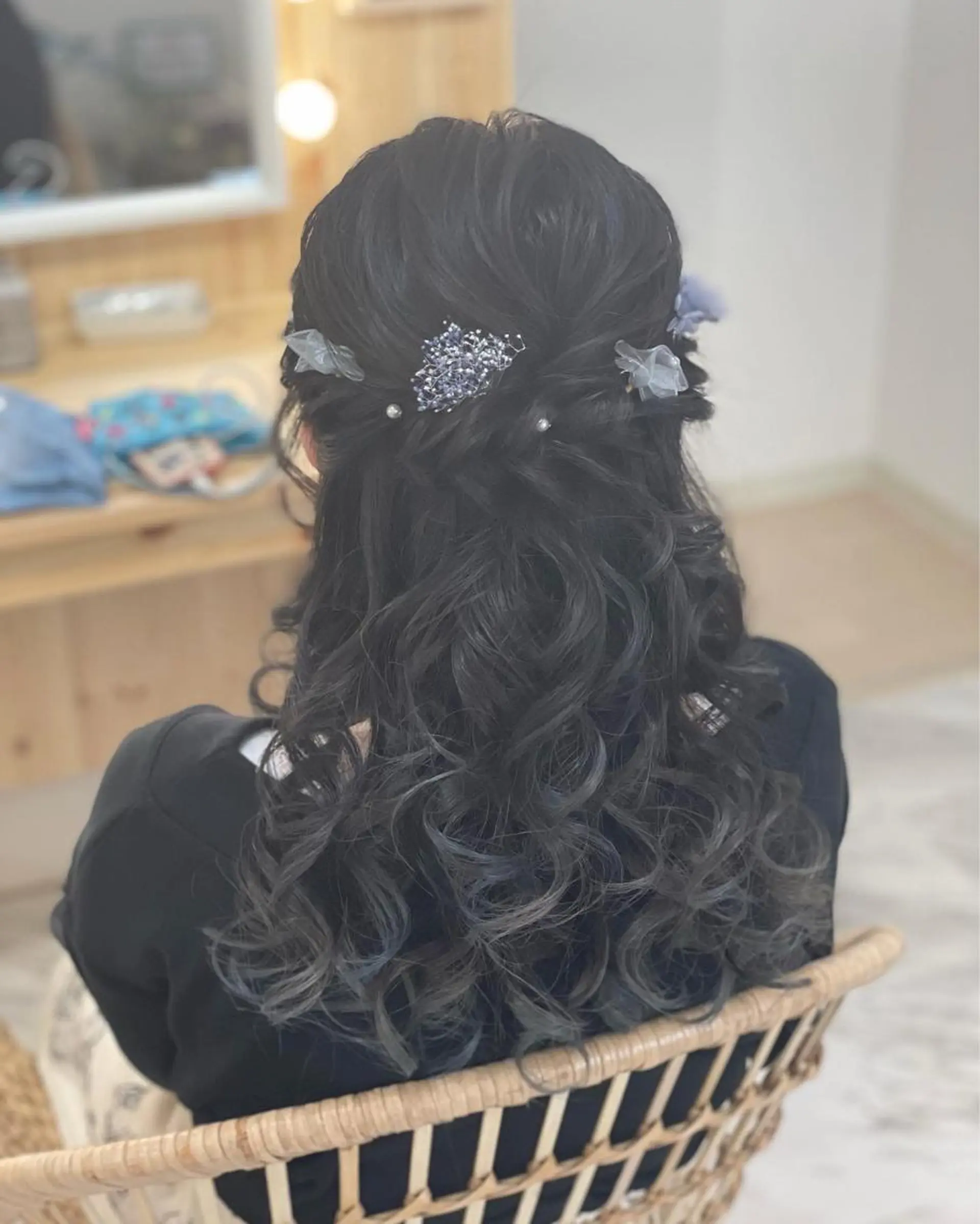 ロング ヘアアレンジ ハーフアップ ヘアセット 鷲見 望のヘアスタイル