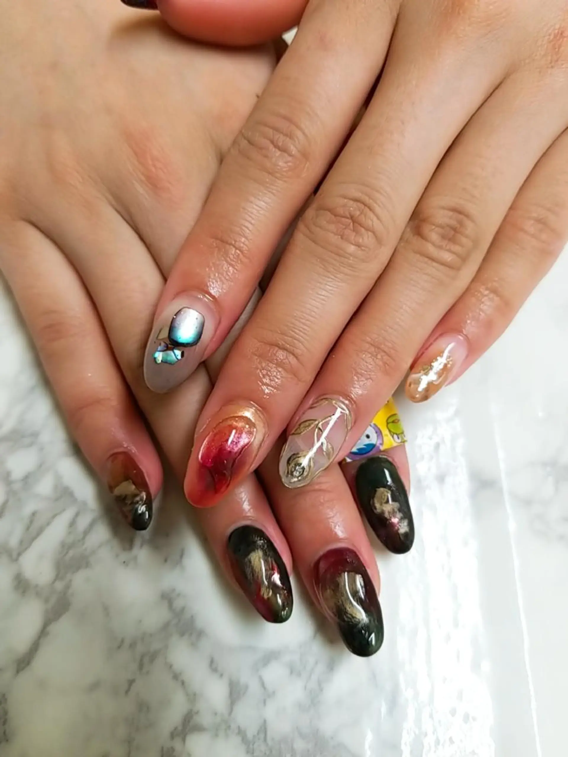 ネイル アートネイル ジェルネイル 持ち込み ニュアンスネイル パラジェル 河野ちえ (雑誌掲載サロン)のネイルデザイン