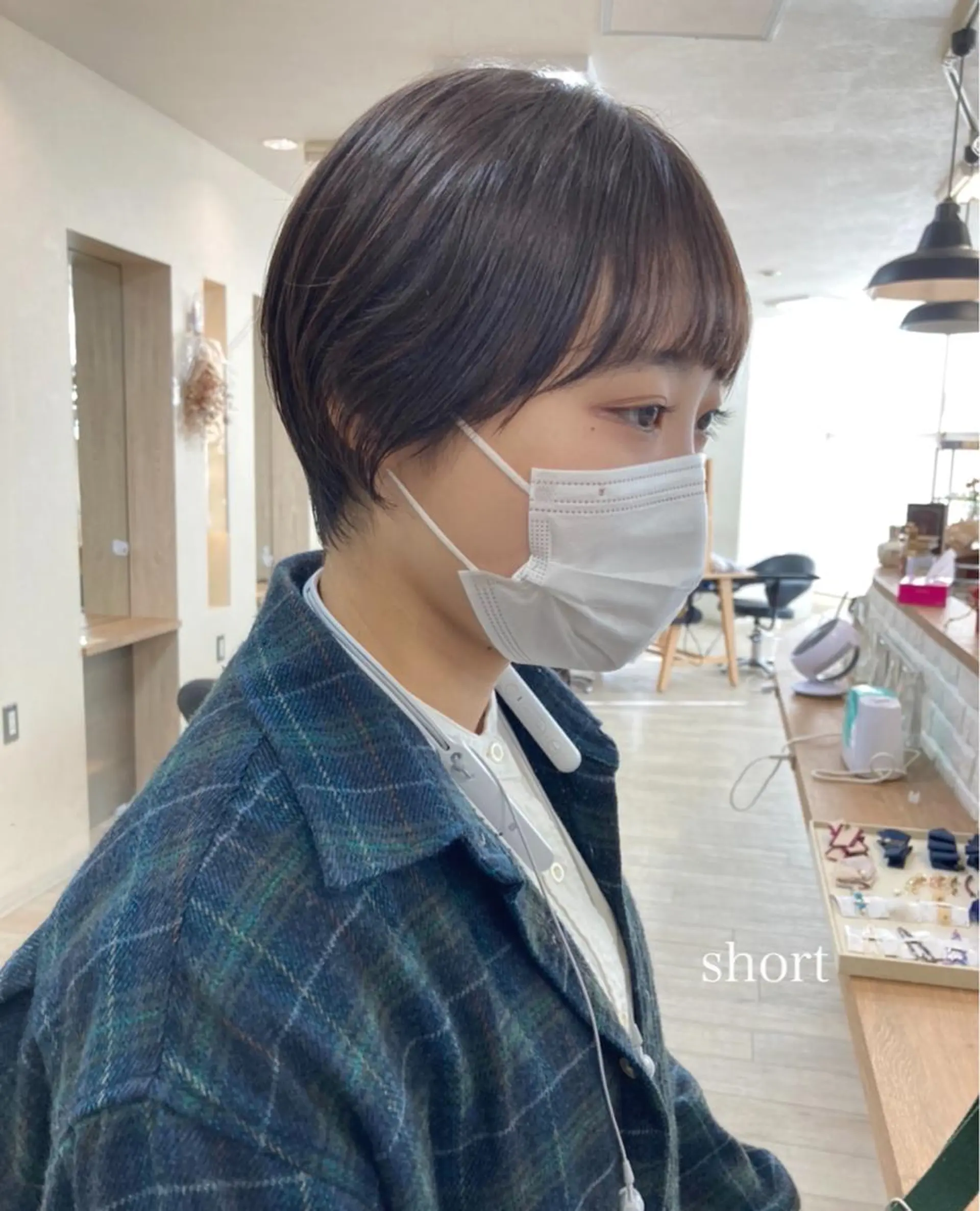 ショート 切りっぱなしボブ ショートボブ ハンサムショート 丸みショート ボブ カット トリートメント 初めてのショート お任せください✂️のヘアスタイル