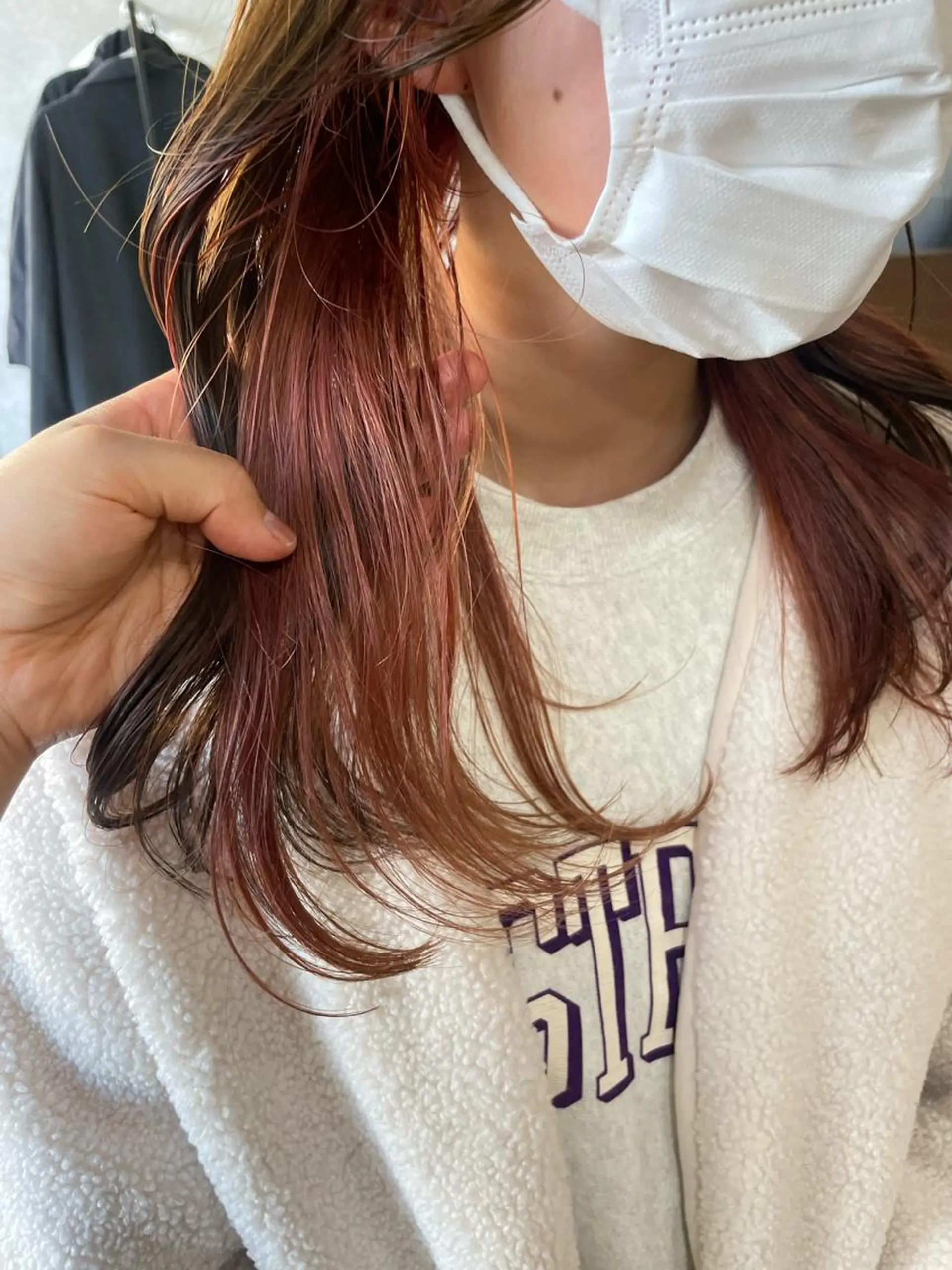 セミロング カラー ベージュカラー インナーカラー ピンクカラー 高橋 みく/ minim 暖色のヘアスタイル