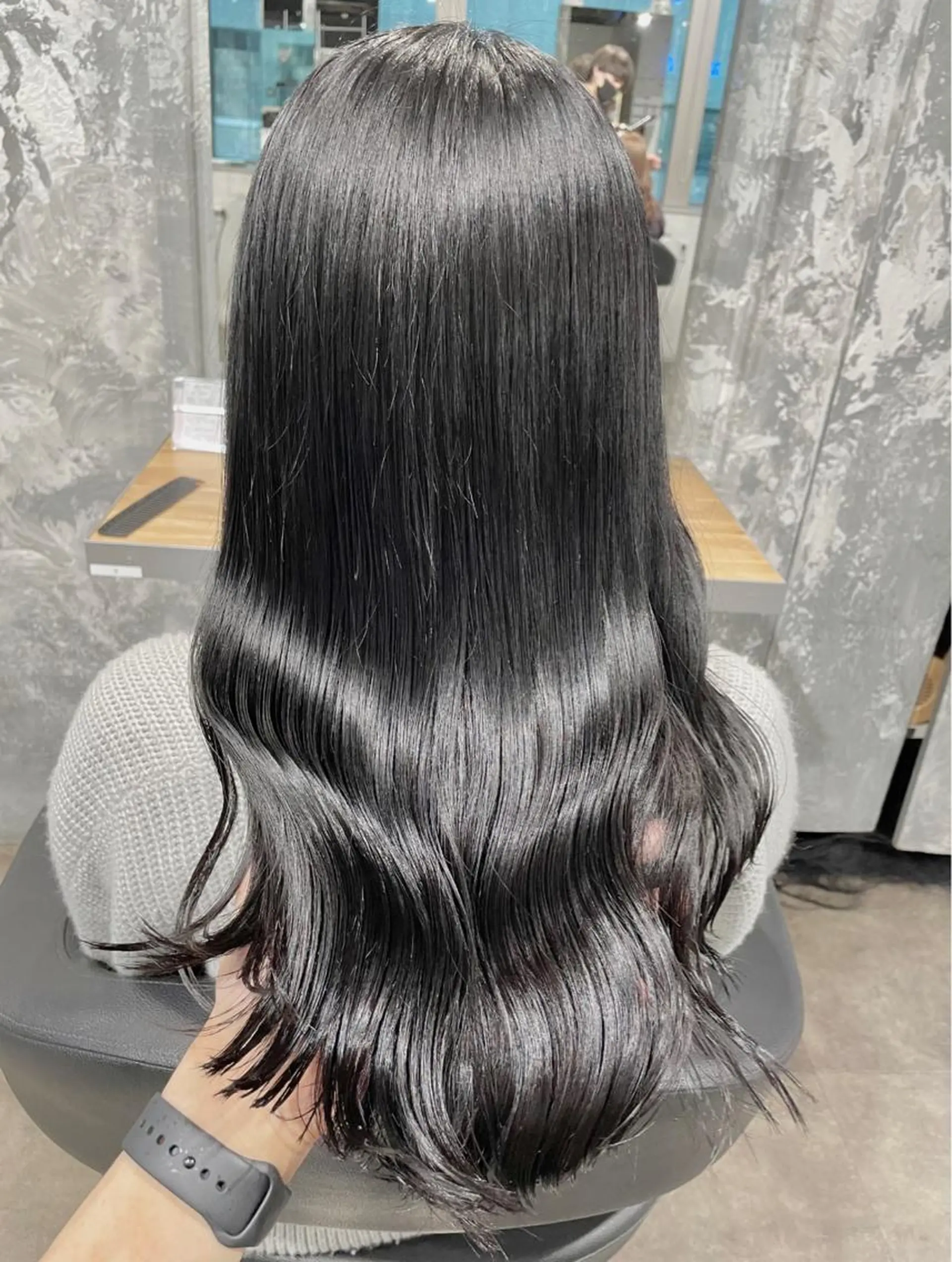 ロング カラー カット ヘアカラー トリートメント ヘッドスパ ヘアセット ベージュカラー💖 やすひろのヘアスタイル