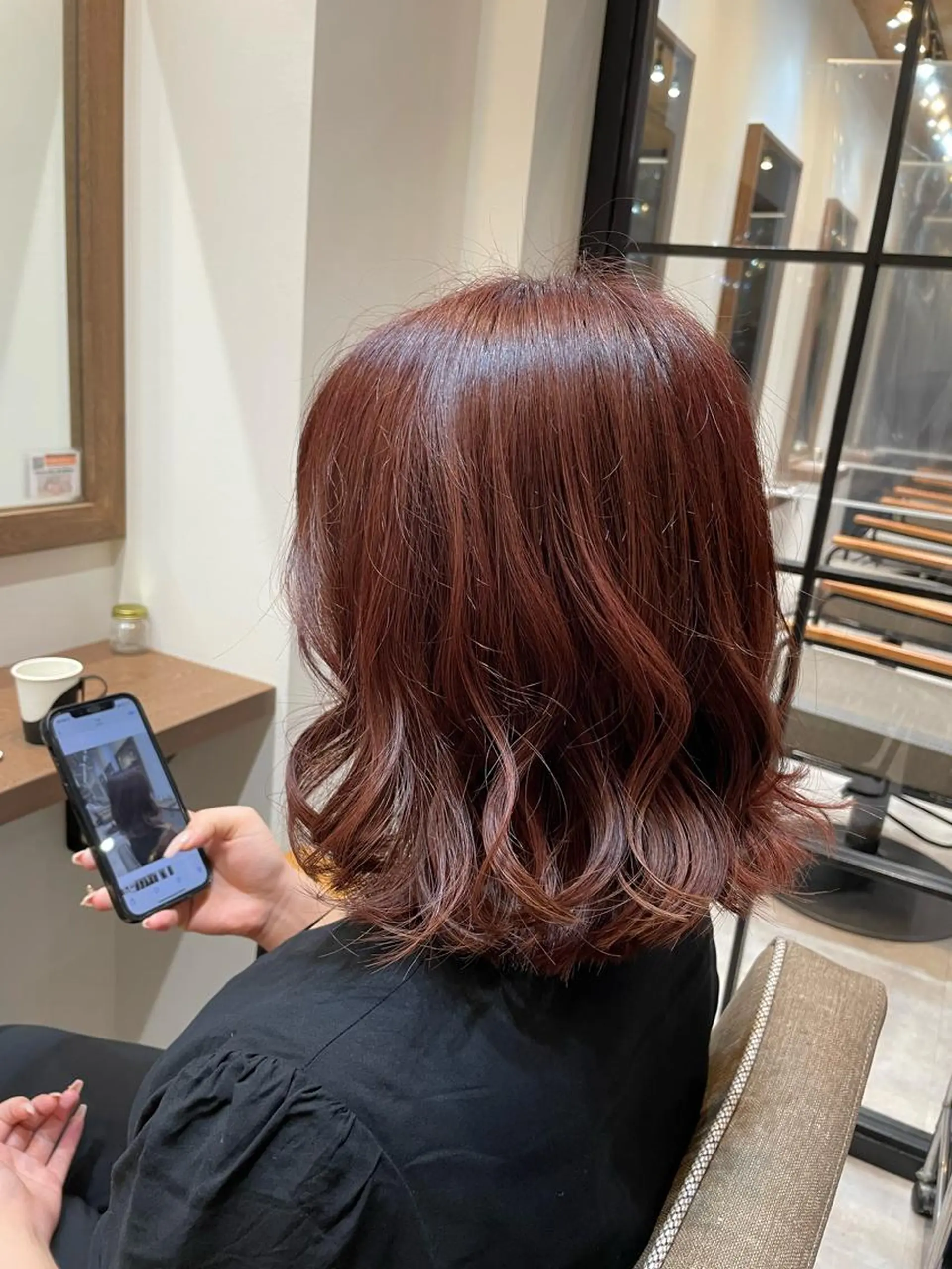 ミディアム 大谷 杏菜のヘアスタイル