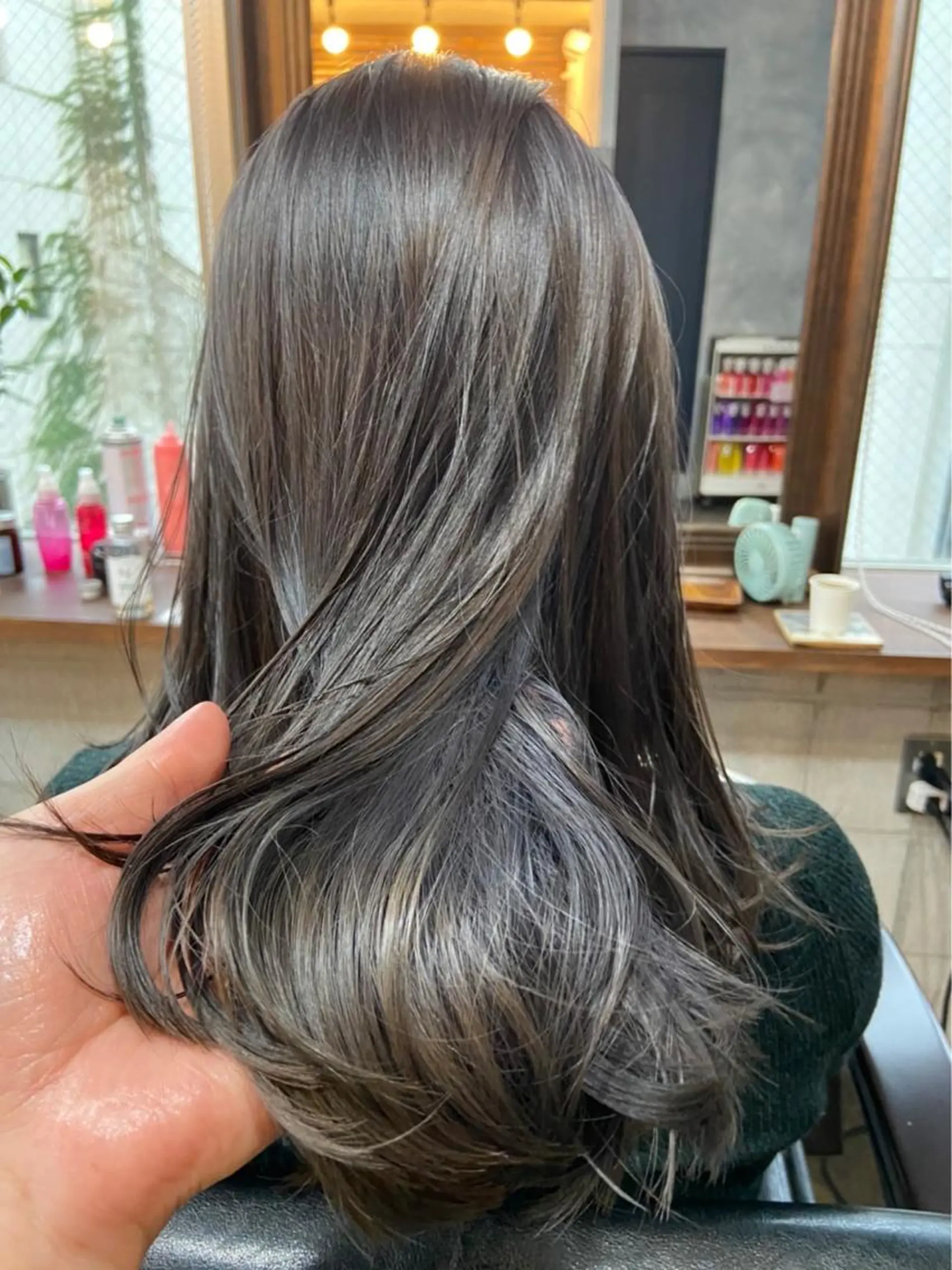 カラー 中山 丈也のヘアスタイル