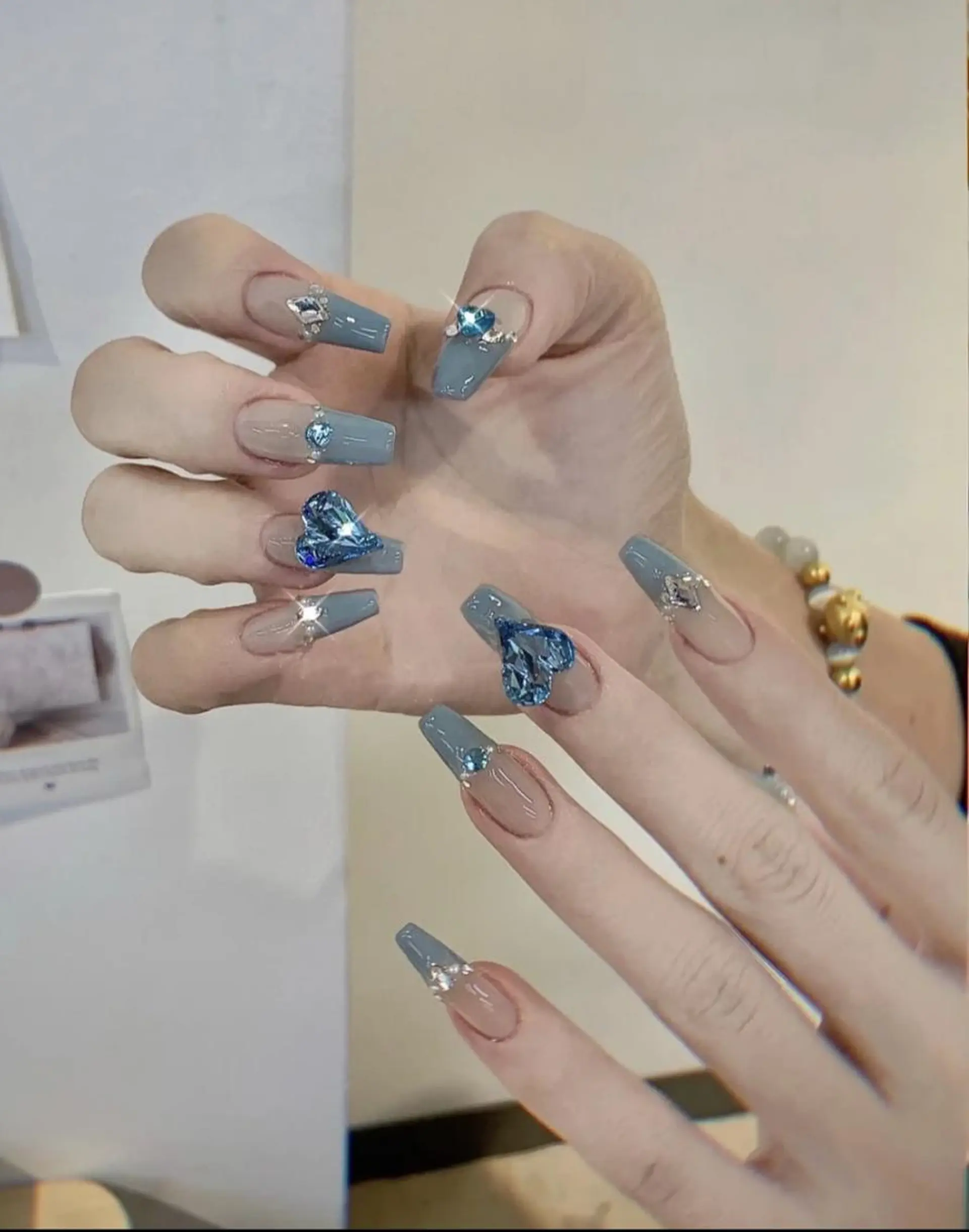 ネイル AB マツエクネイルサロンのネイルデザイン