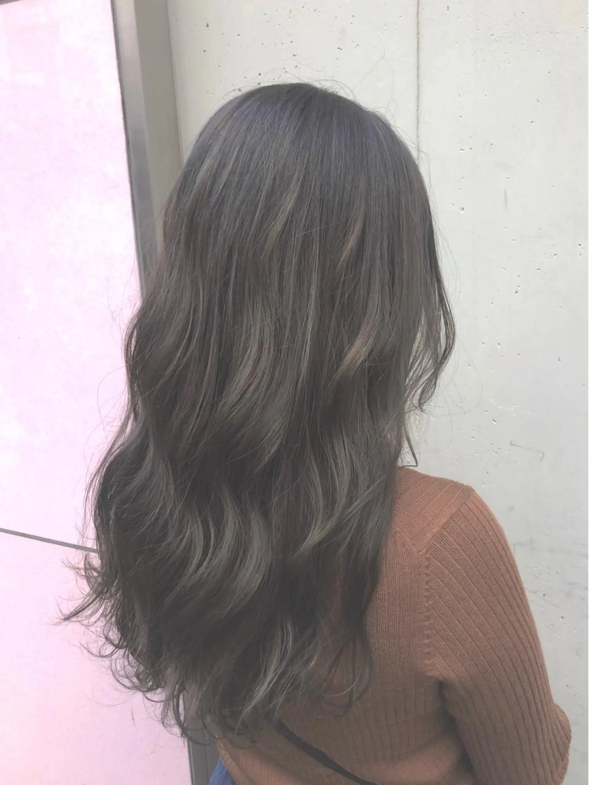 ロング カラー ヘアカラー トリートメント 💜 MINORI💜のヘアスタイル