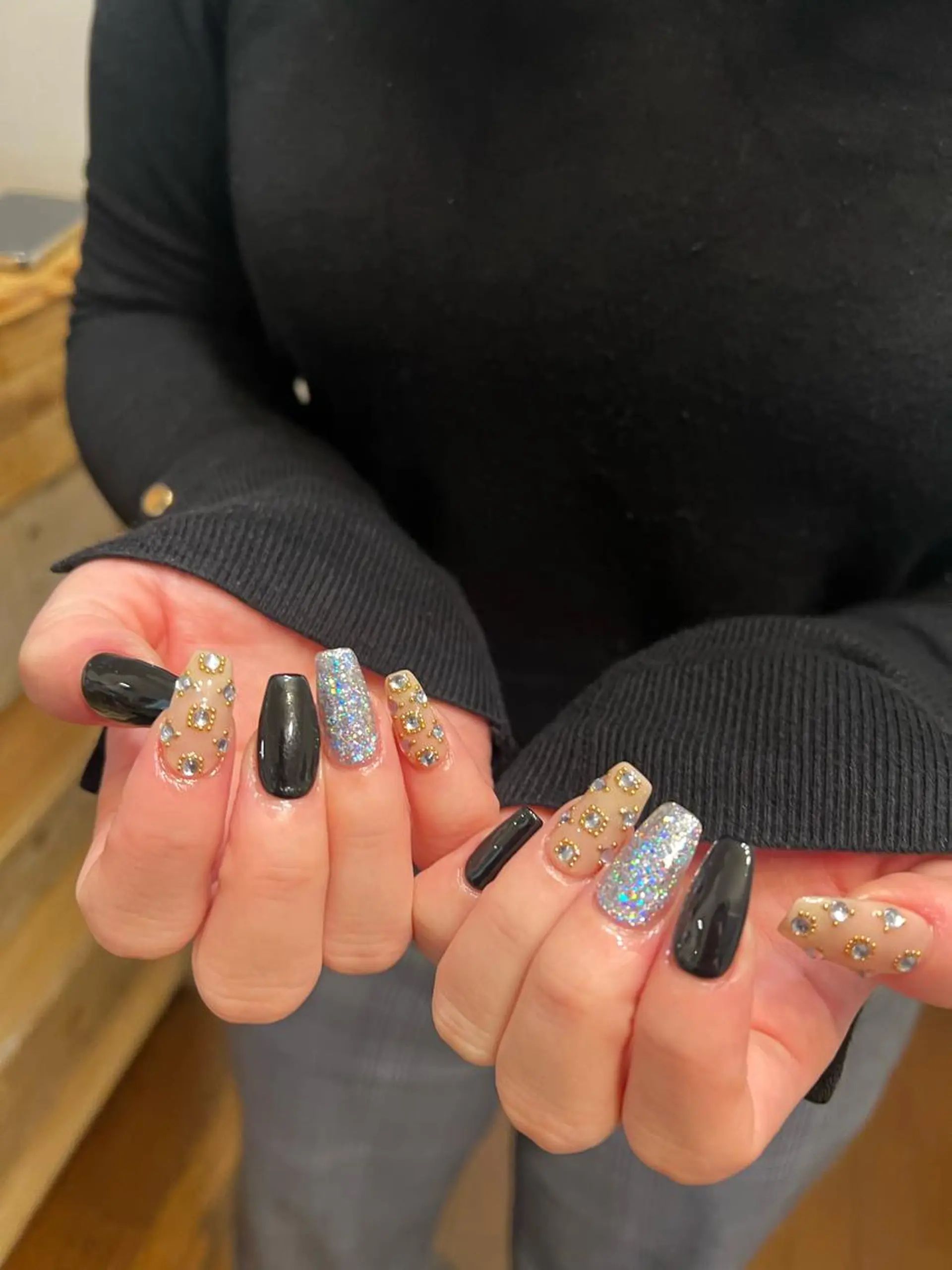 ネイル ハンドネイル フットネイル ハンドケア Nes.Nail所属・Miyagi Asamiのネイルデザイン