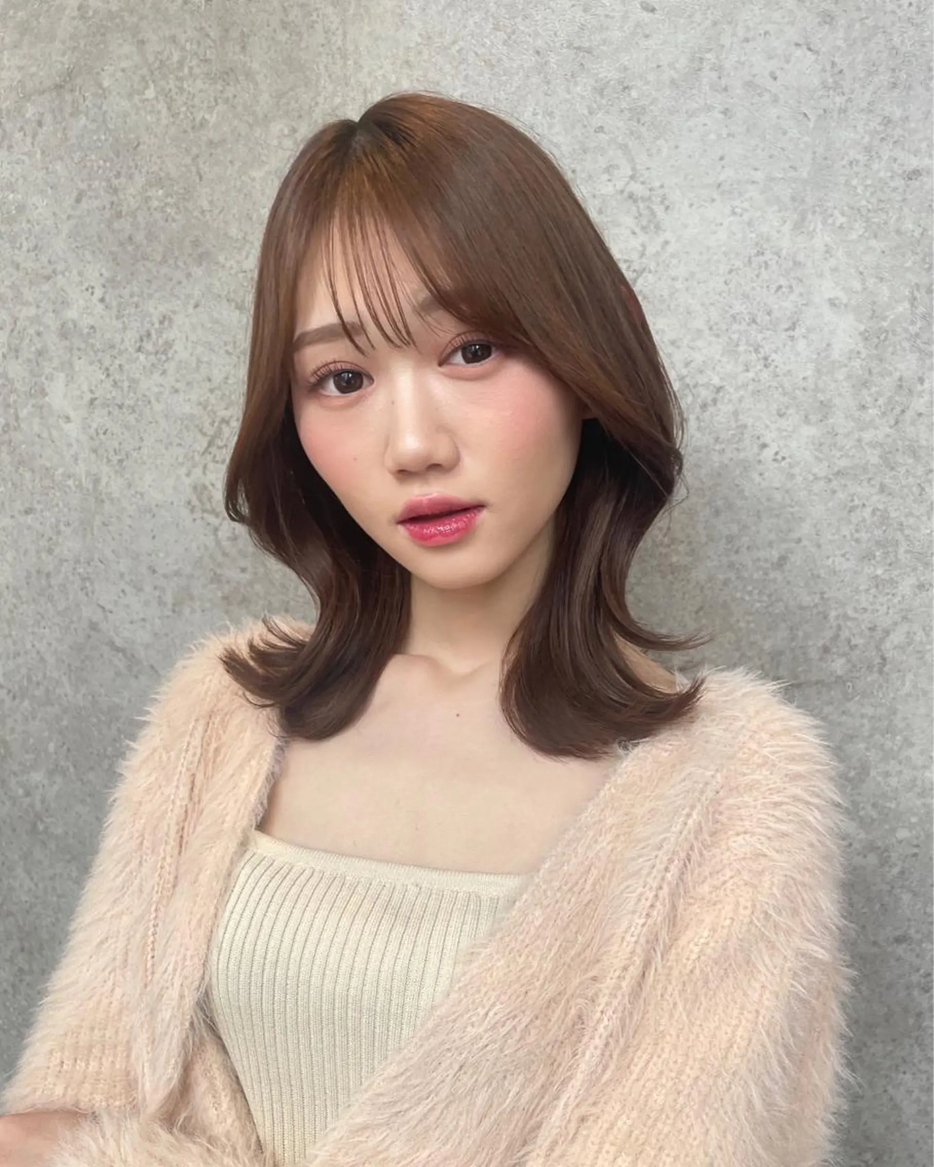 ミディアム くびれヘア ミディアムヘア Chifumiのヘアスタイル