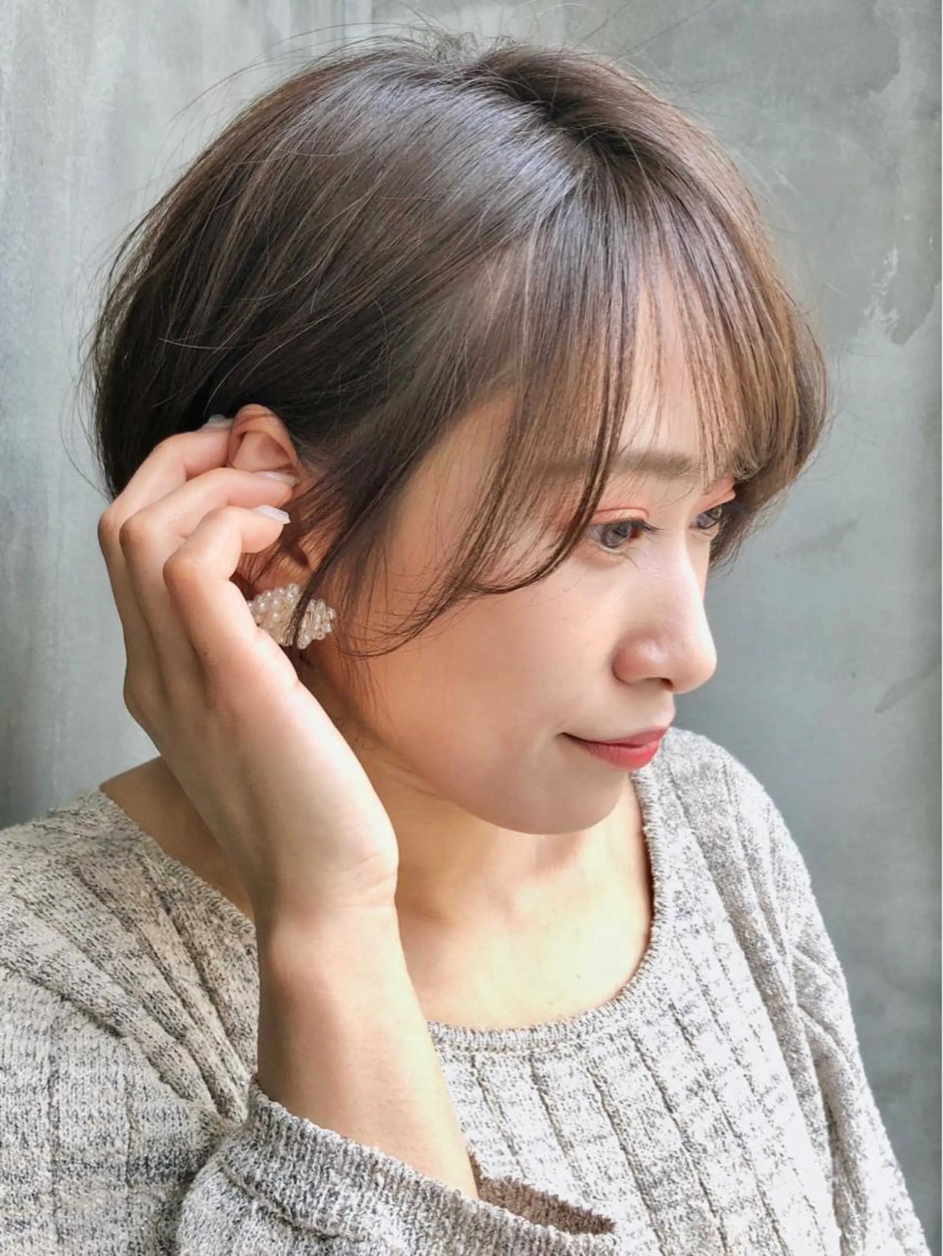 ショート カラー アッシュ ベージュカラー ショートヘア カット ヘアカラー ヘッドスパ Mogami Kengoのヘアスタイル