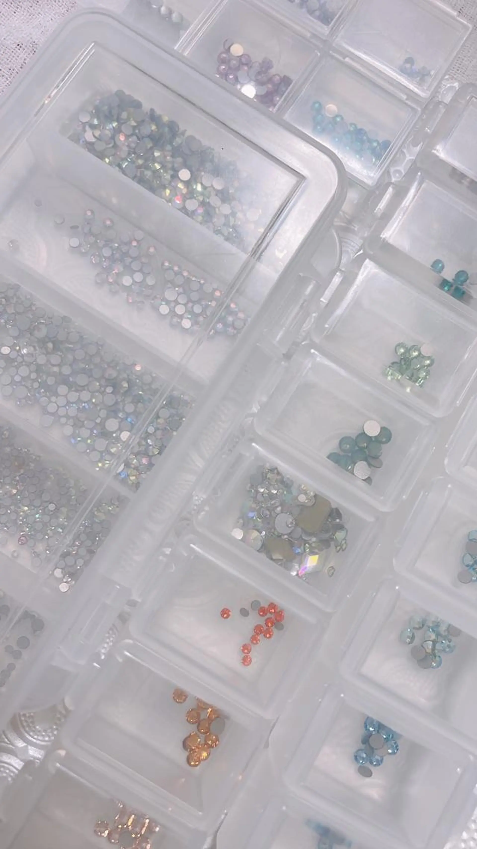 ネイル ストーンネイル SYU NAILのネイルデザイン