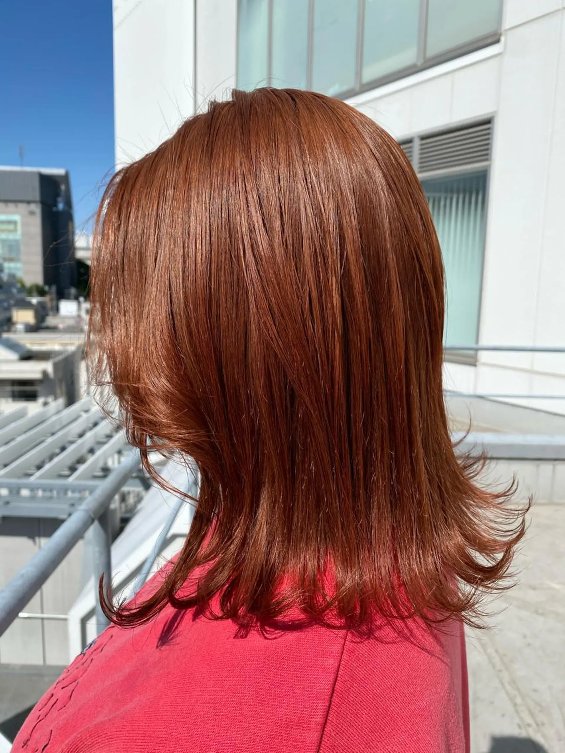 セミロング カラー ベージュカラー ブリーチ オレンジ オレンジベージュ 韓国風ヘア レイヤー/ハイトーン 🧸SENAのヘアスタイル