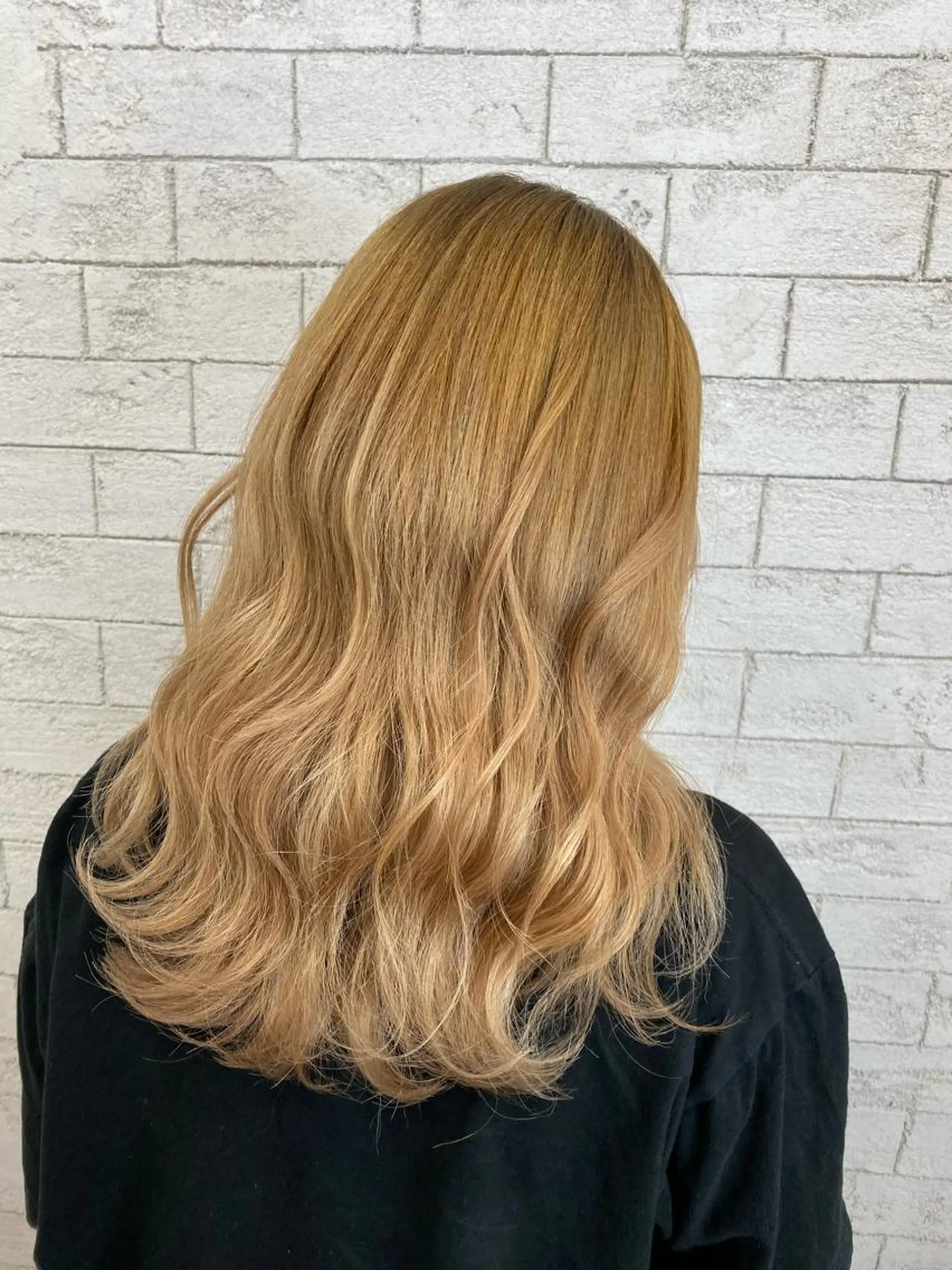 セミロング ダブルカラー🌈 miinaのヘアスタイル