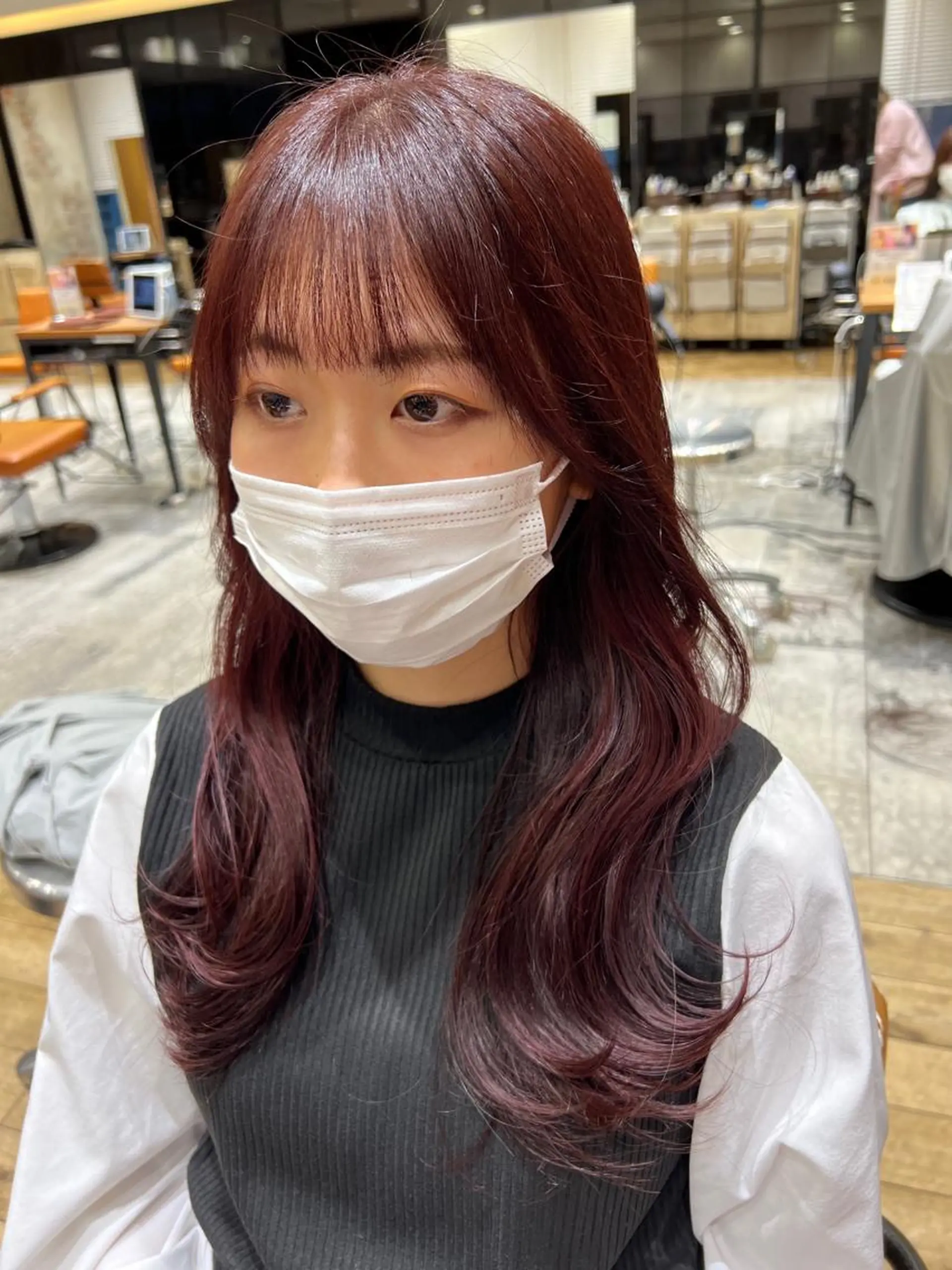 ロング カラー ブラウンカラー ラベンダーカラー ピンクカラー くびれヘア 髪質改善 🧡くびれヘア/前髪 顔周り🧡久原結衣のヘアスタイル