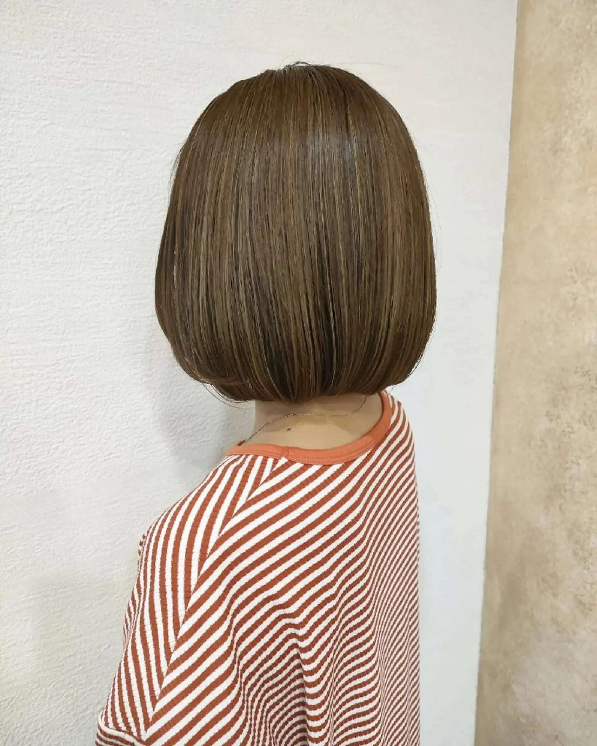 ショート カラー ベージュカラー ハイライトカラー ハイライト カット ヘアカラー sepiage trois所属・酒井 亜希のヘアスタイル