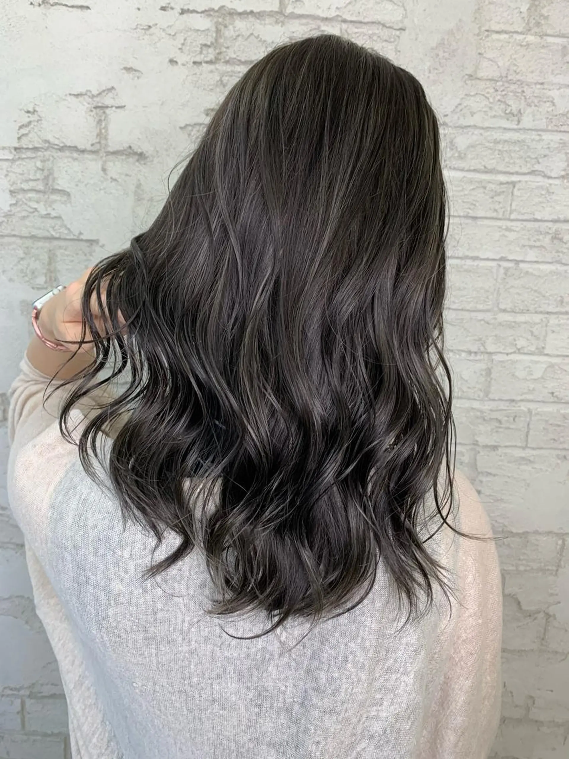 セミロング ハイライト 🇺🇸ハイライト特 化美容師🇺🇸漆沢のヘアスタイル