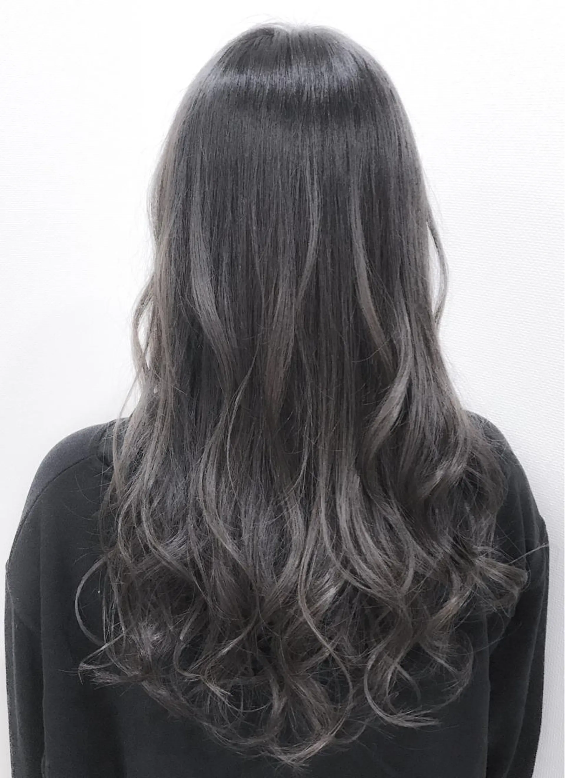 ロング 常山 篤志のヘアスタイル