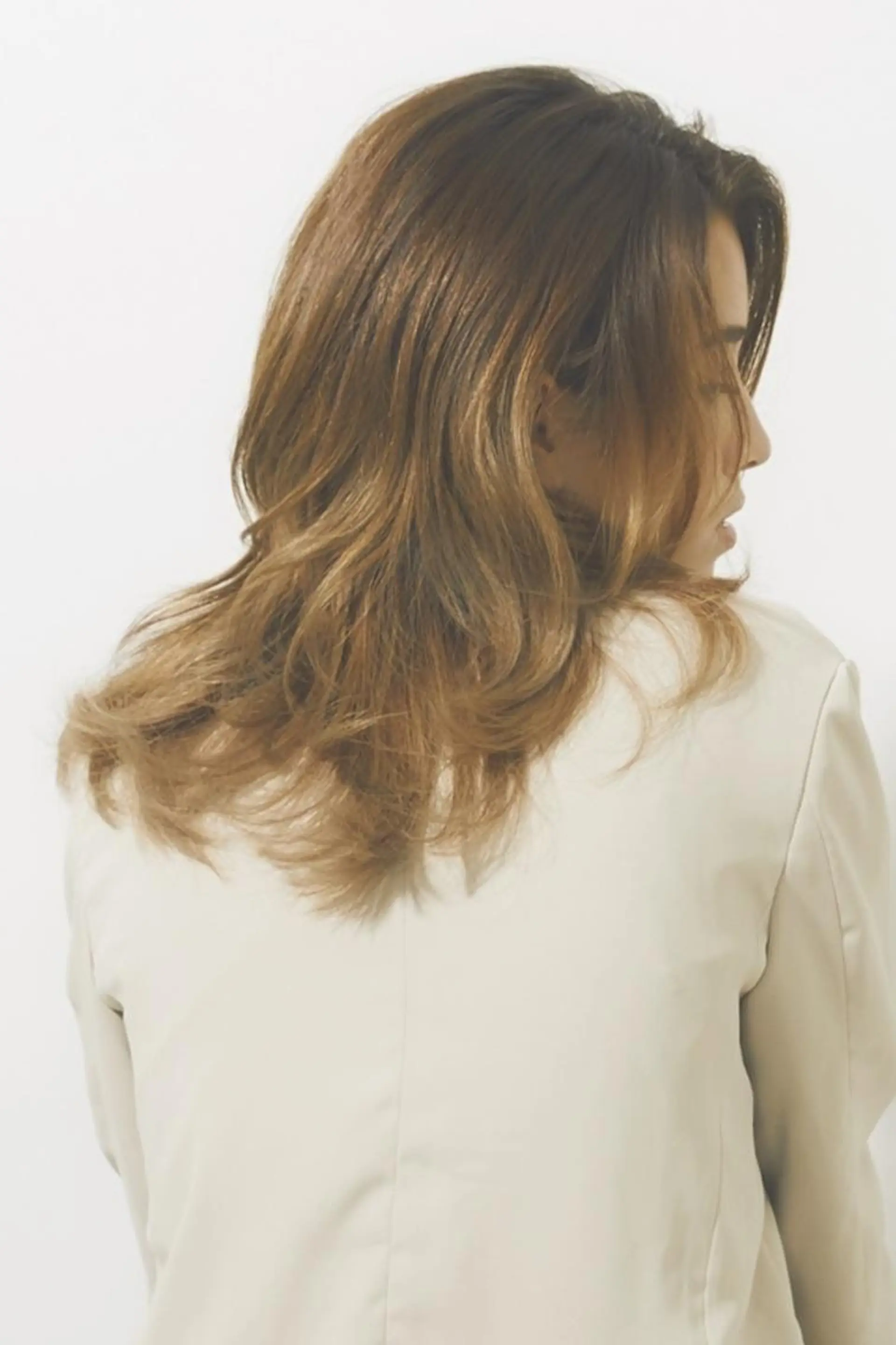 セミロング カラー 橋口 晃典のヘアスタイル