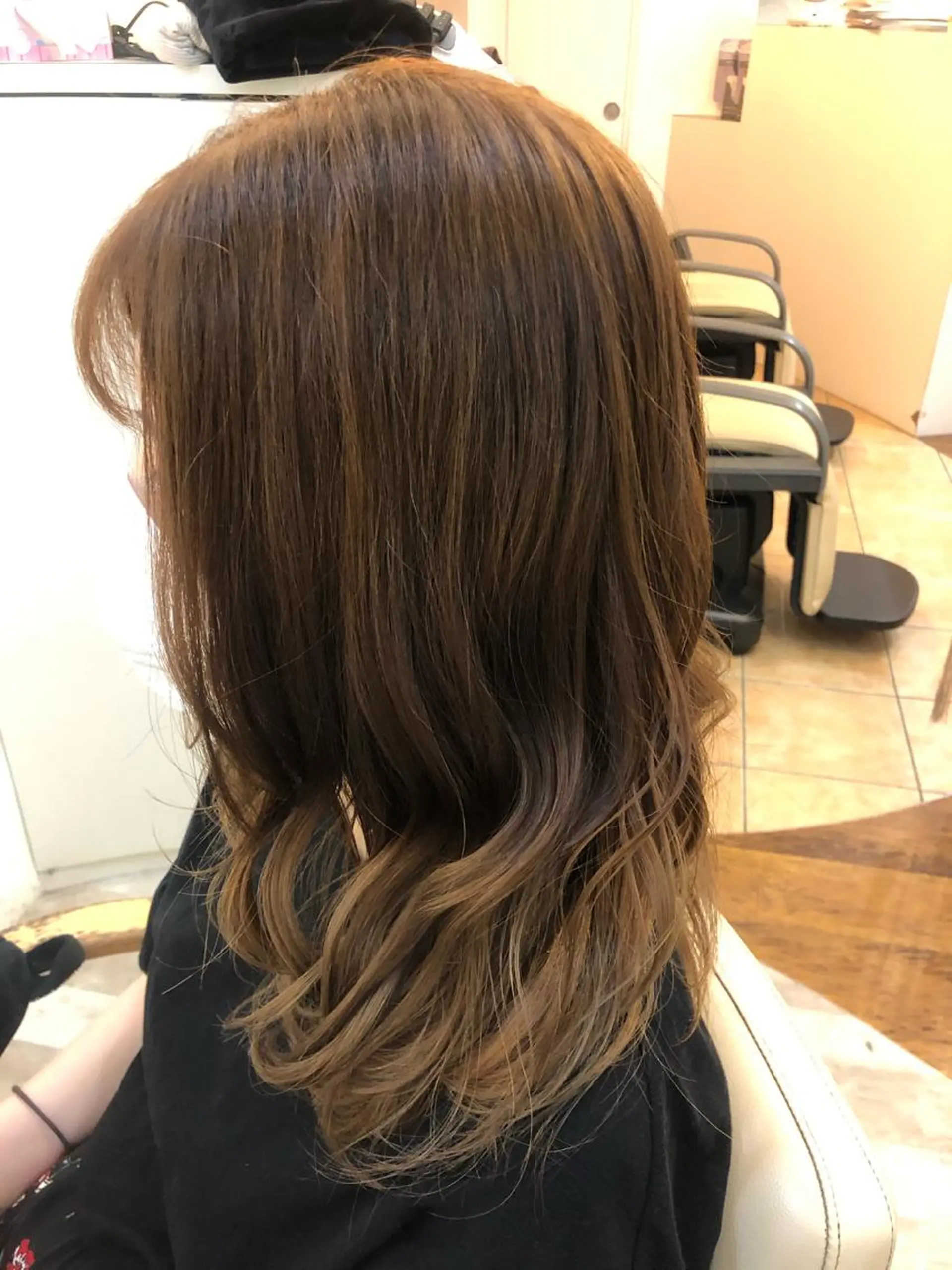 セミロング カラー 髪質改善✨️透明感カ ラー✧*。山下さいみのヘアスタイル