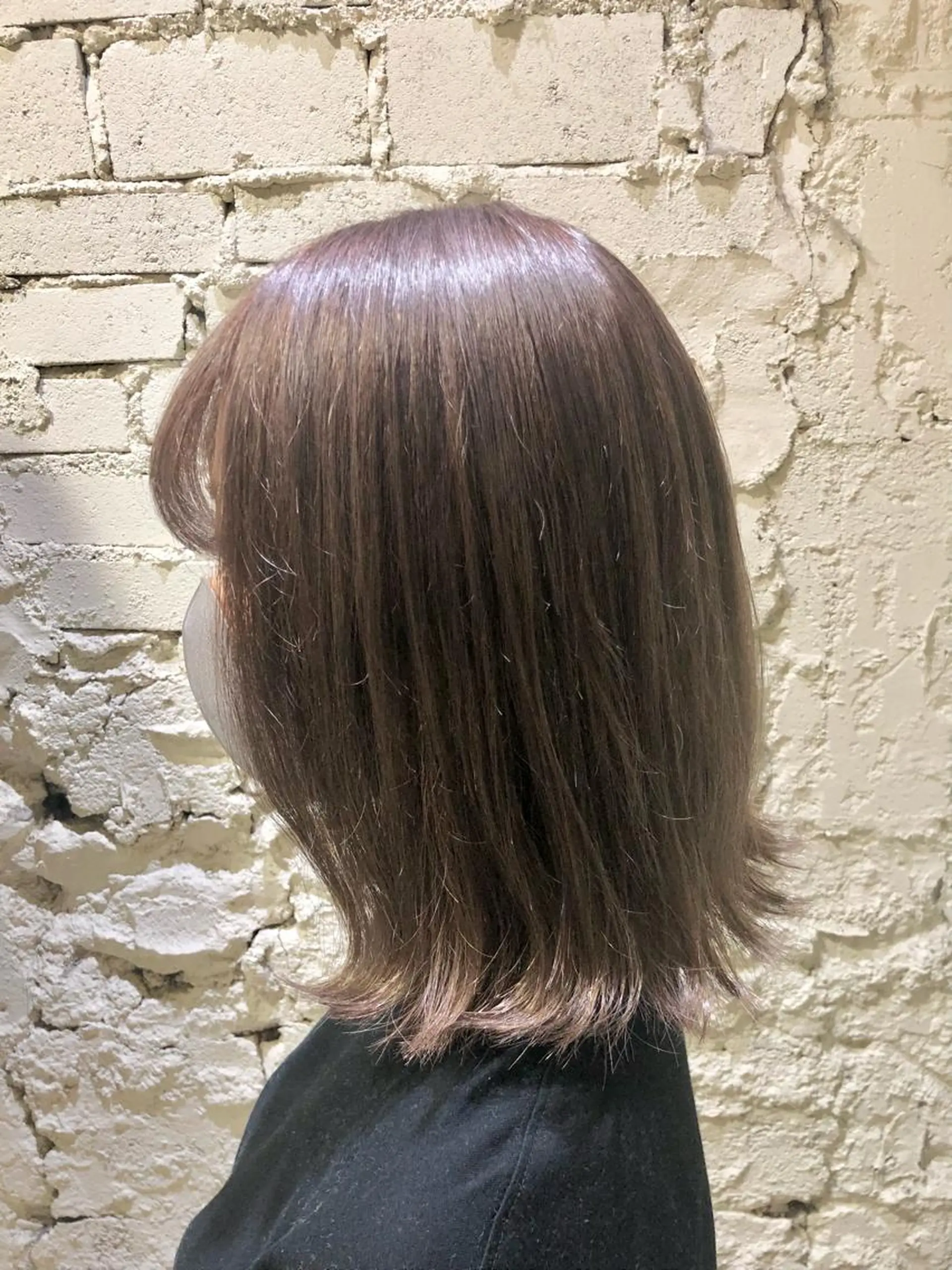 ミディアム カラー ブリーチ グレージュ レイヤー/韓国 ハイトーン興津史弥のヘアスタイル