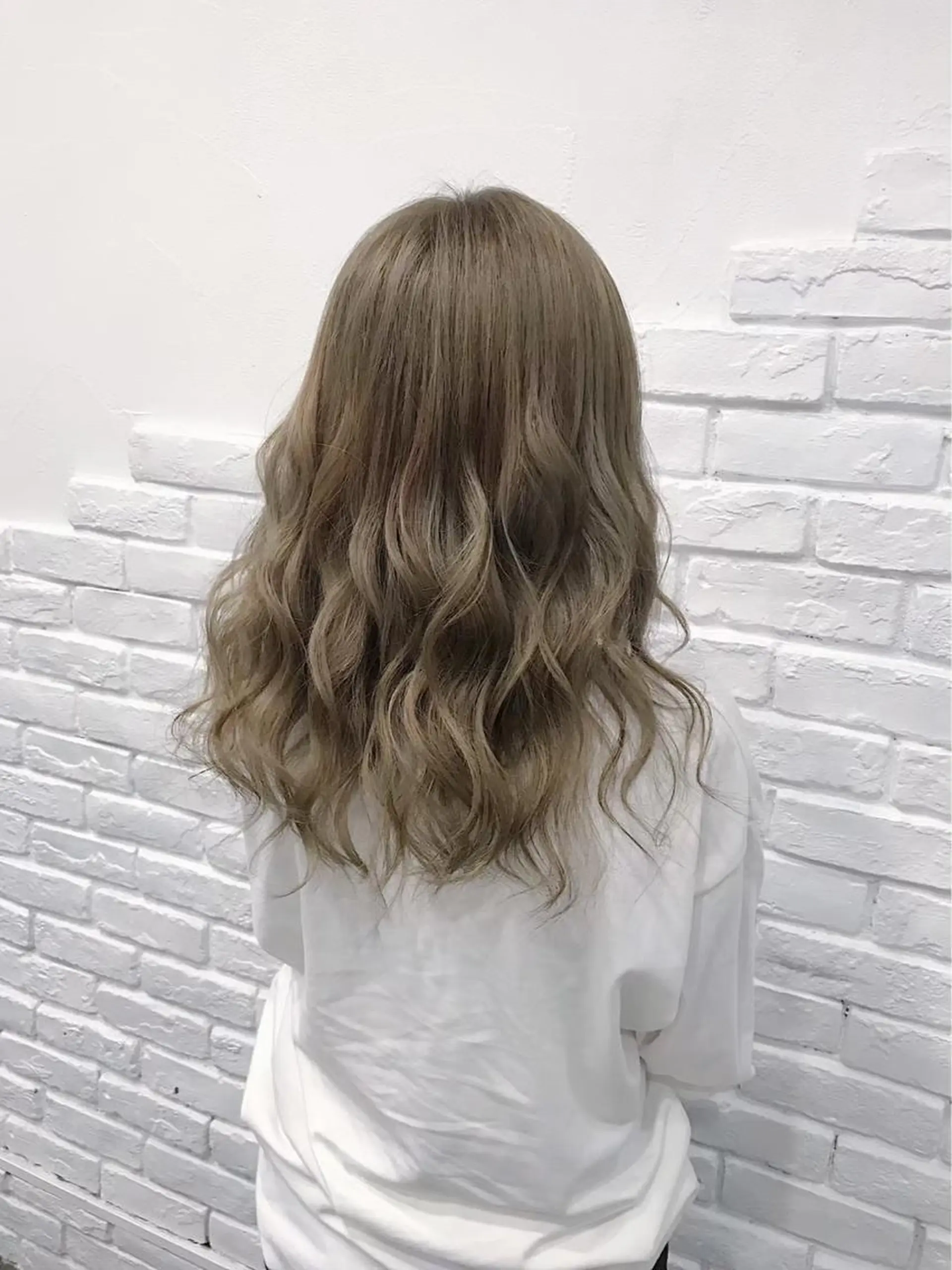 ミディアム 💍艶カラー KAREN💍のヘアスタイル