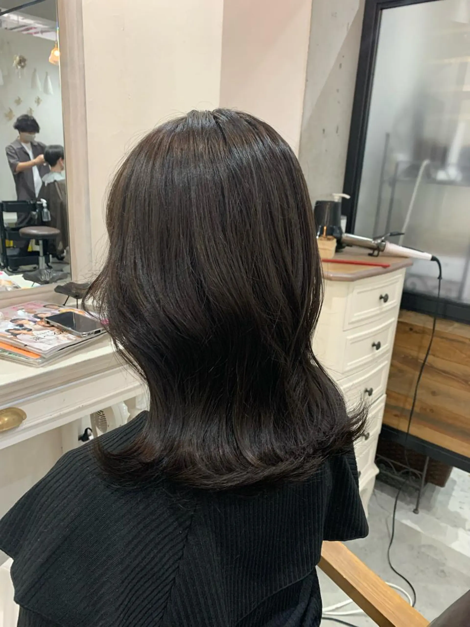 ミディアム カラー ヘアアレンジ ヘアカラー トリートメント kei/透明感カラー /ベージュ/髪質改善のヘアスタイル