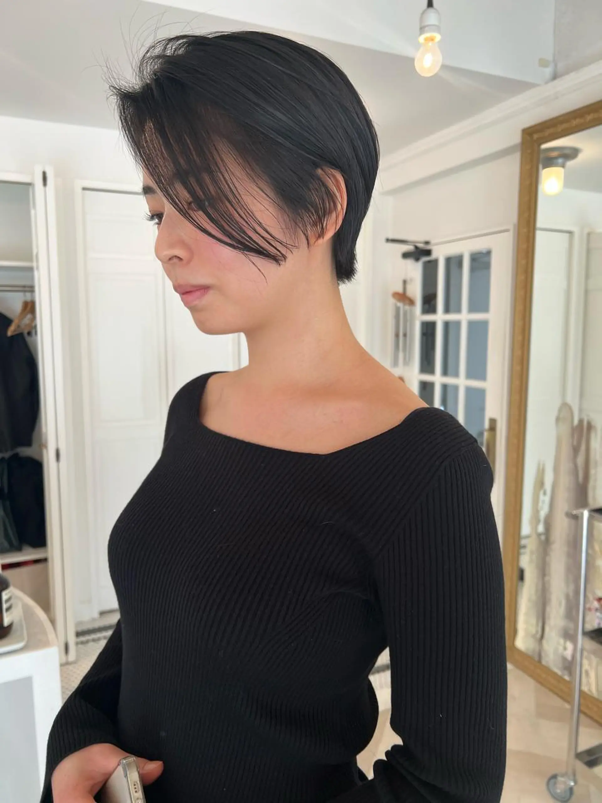 ショート ブリーチカラー🎀 韓国風/寺門美優のヘアスタイル