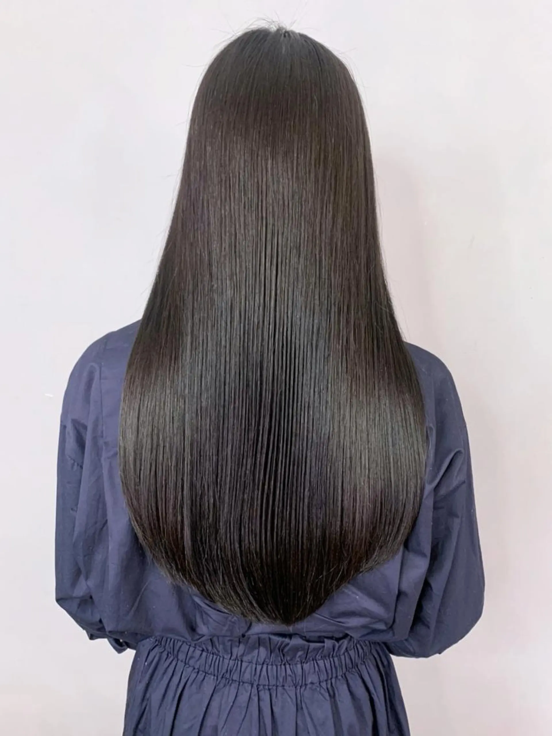 セミロング カラー パーマ ヘアアレンジ ダークグレー ダークグレージュ グレージュ ITbyALBUM 中野店のヘアスタイル