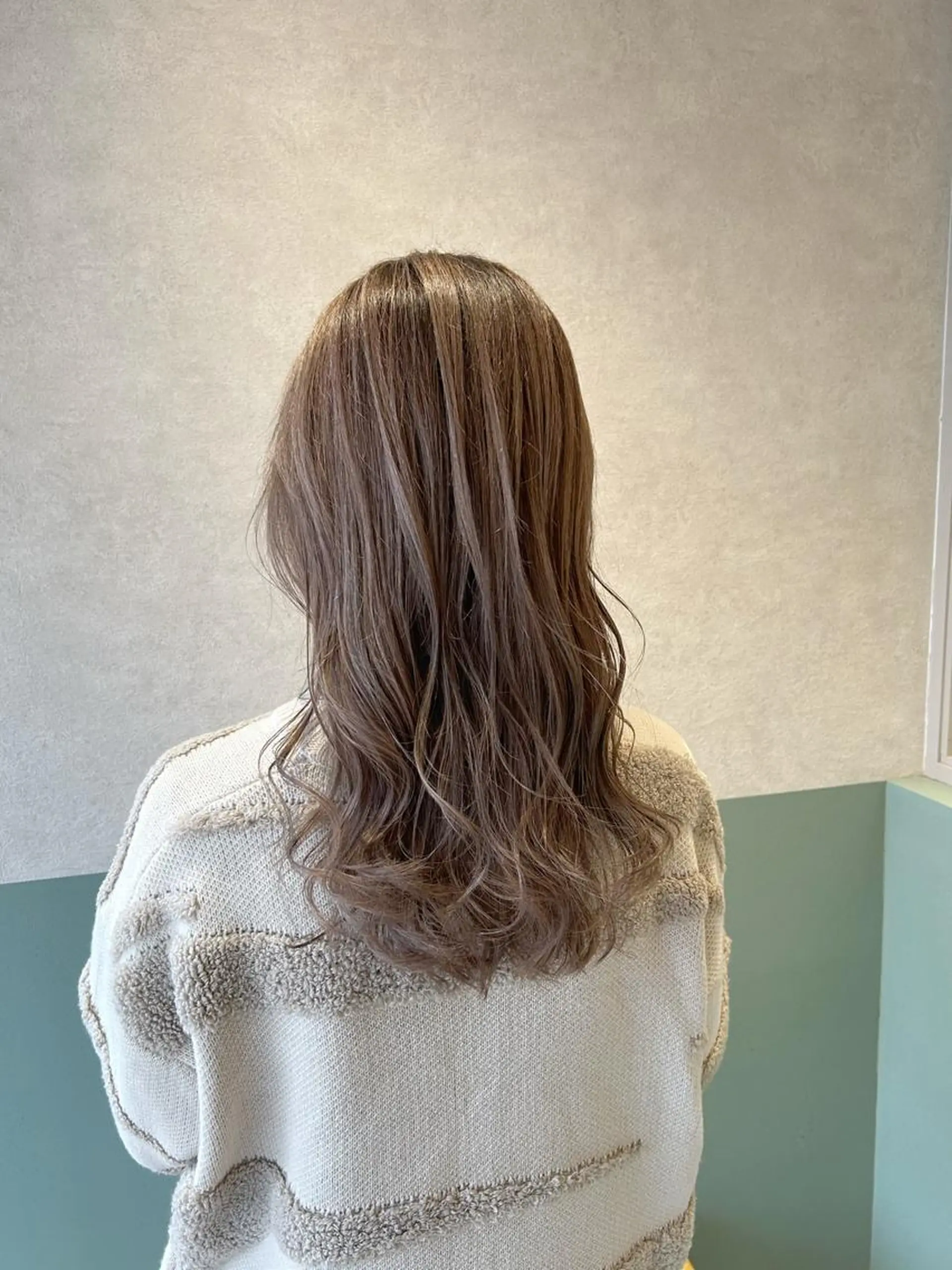 ロング アッシュ アッシュグレー アッシュグレージュ アイスグレージュ ラベンダーベージュ カット ヘアカラー ボブ/ハイトーン 立川loose 下田のヘアスタイル