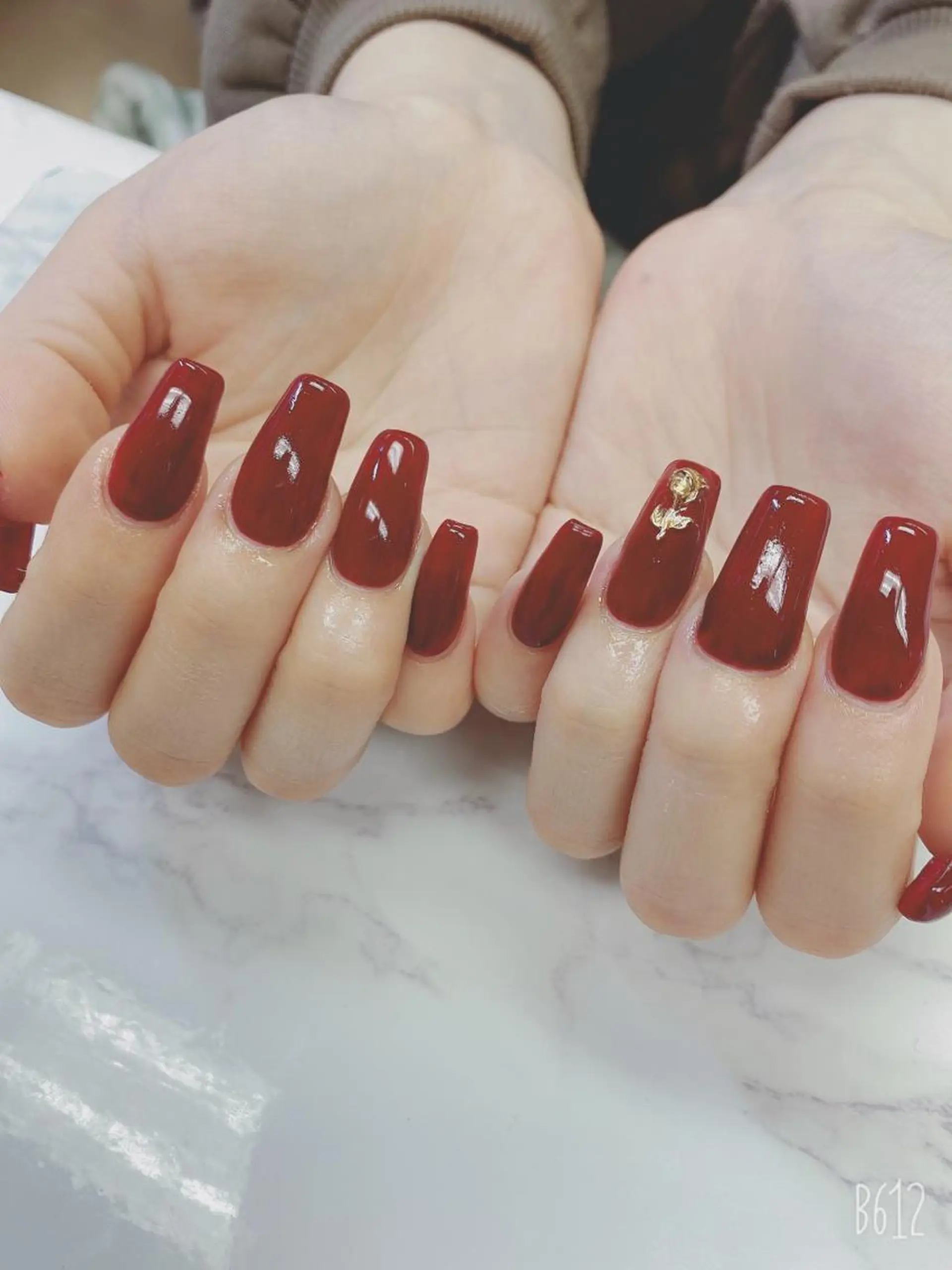 ミディアム ハンドネイル JNA認定講師🌸 RIEのネイルデザイン