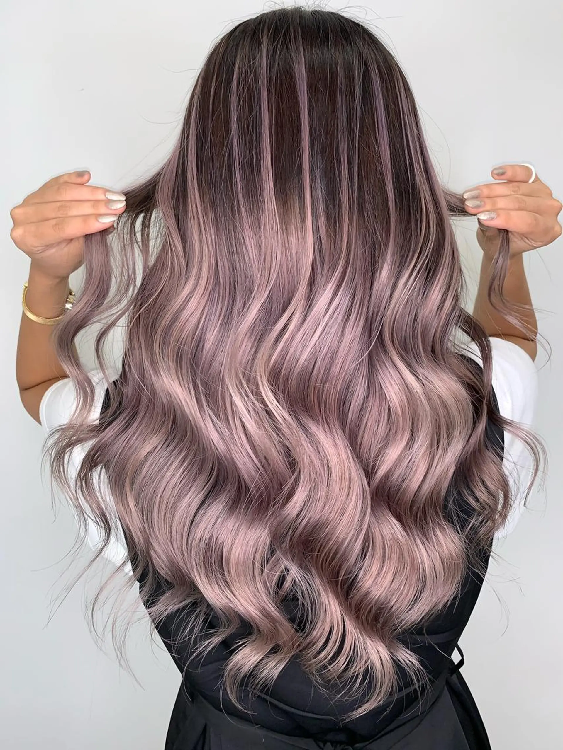 カラー LINOET NAGOYA所属・中川 来紀のヘアスタイル