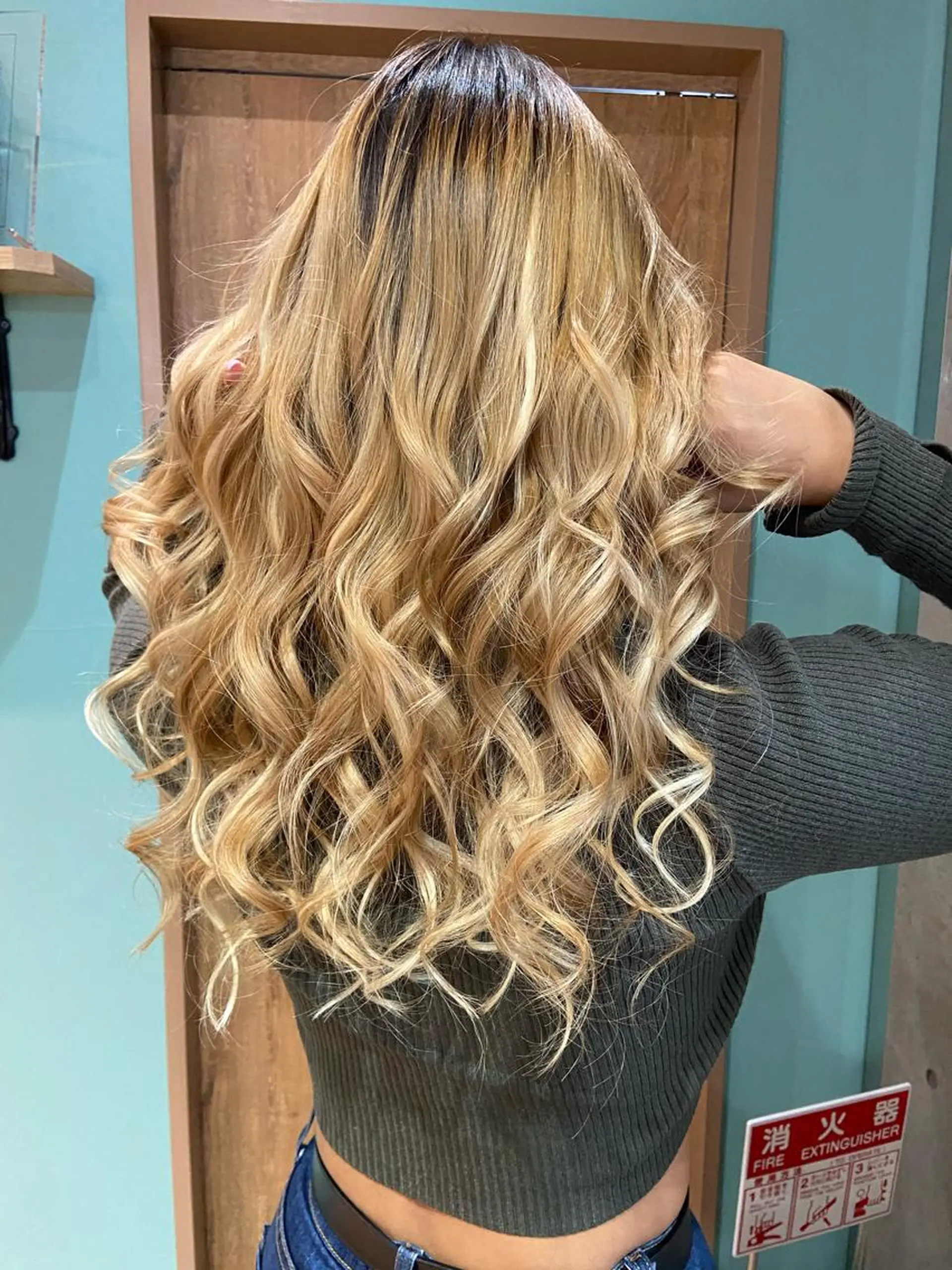 ロング カラー プルエクステ エクステ ヘアカラー エクステ 🧸プルエクステ❤︎ ネイルKAO🧸のヘアスタイル