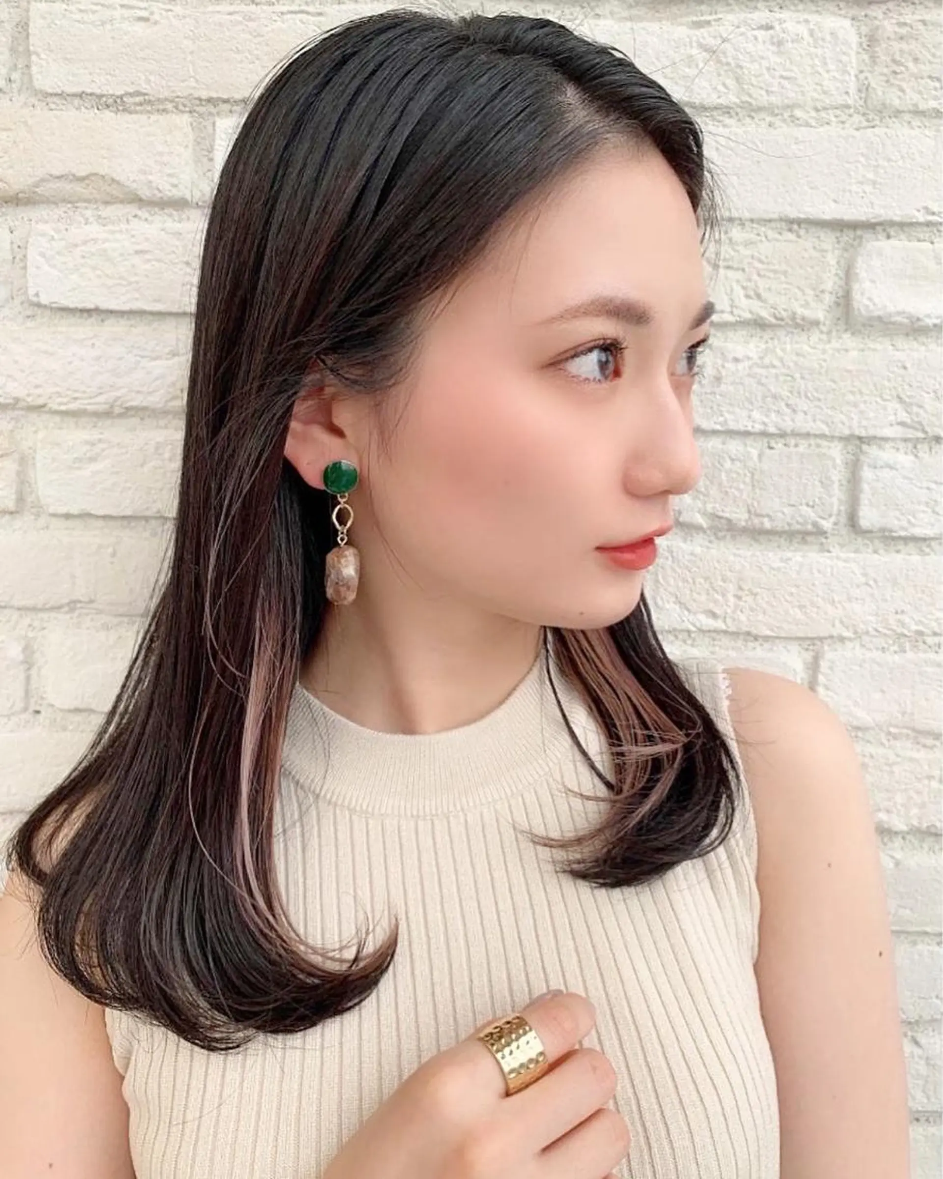 セミロング カラー インナーカラー ピンクカラー 韓国ヘア/艶カラー /田中悠佑のヘアスタイル