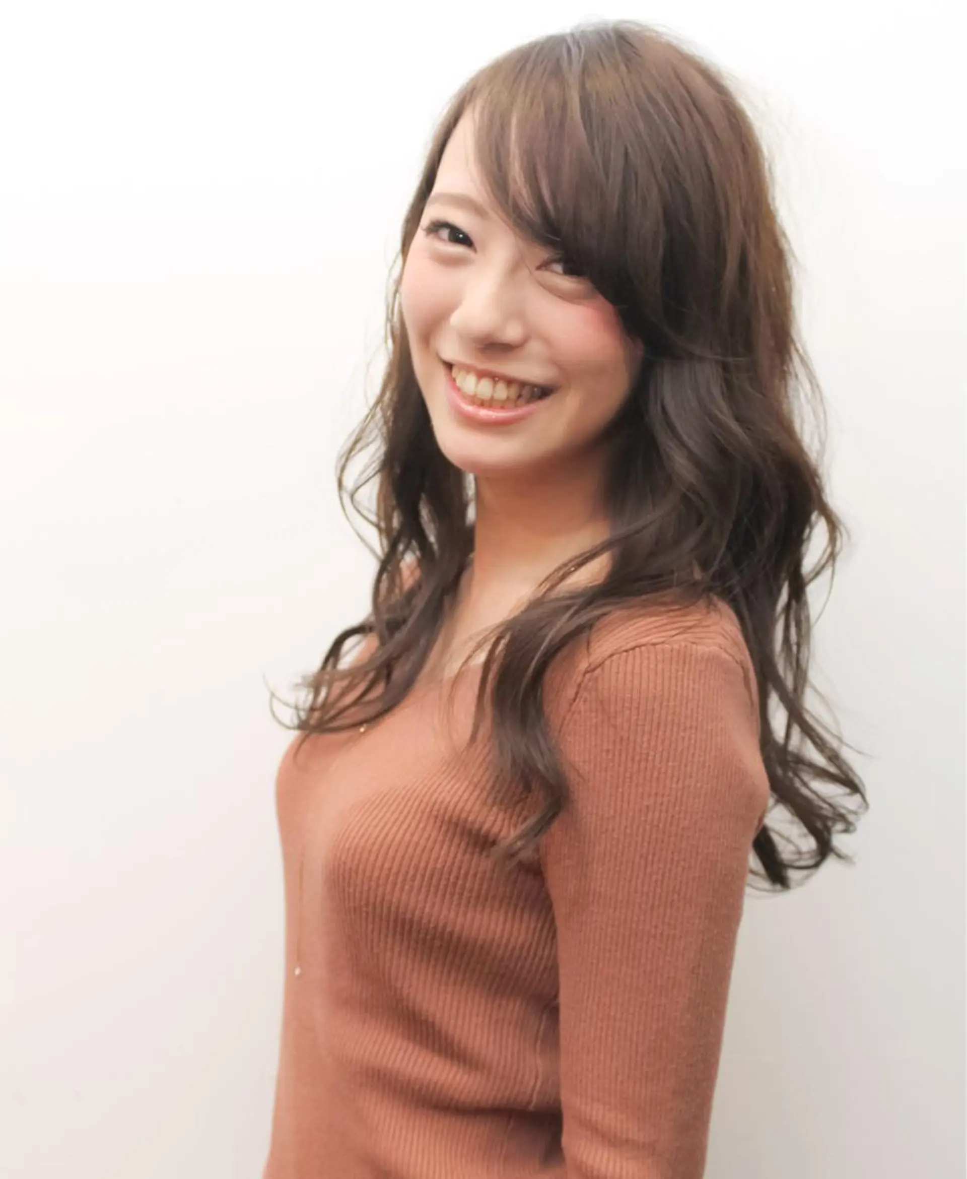 ロング カラー HAIRsalon BONDS所属・山本 佳裕のヘアスタイル